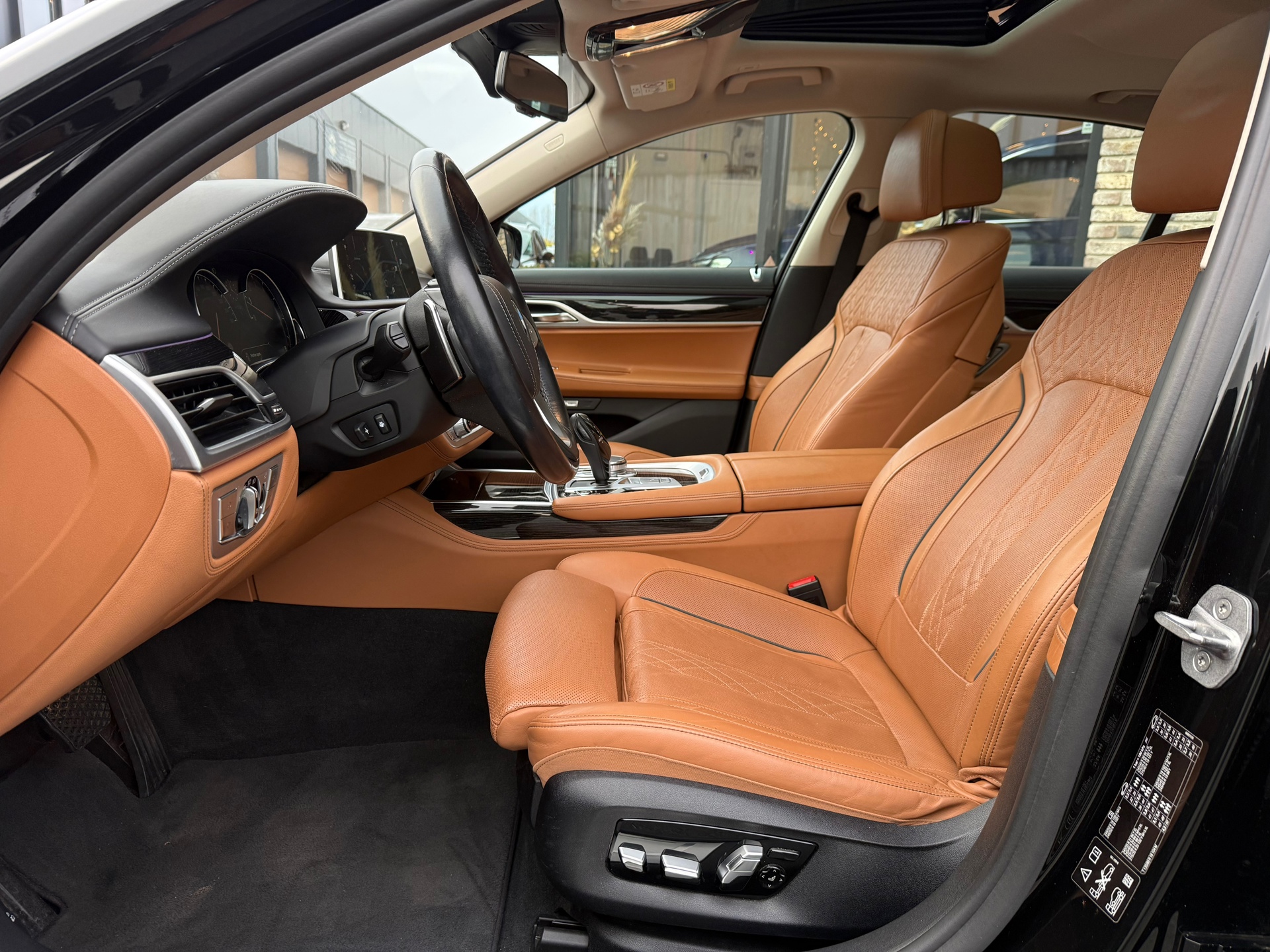 Foto van BMW 750i xDrive