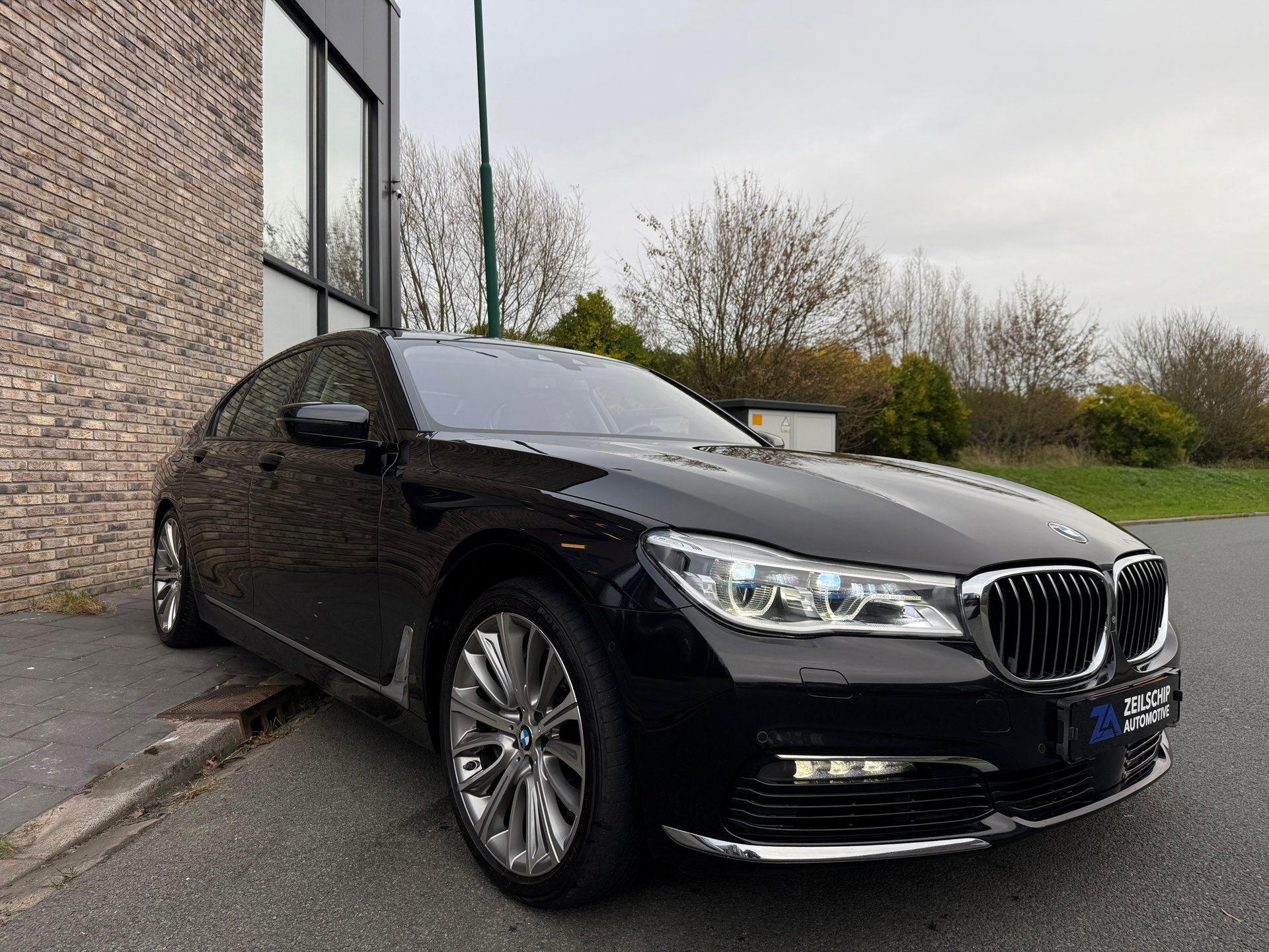 Foto van BMW 750i xDrive