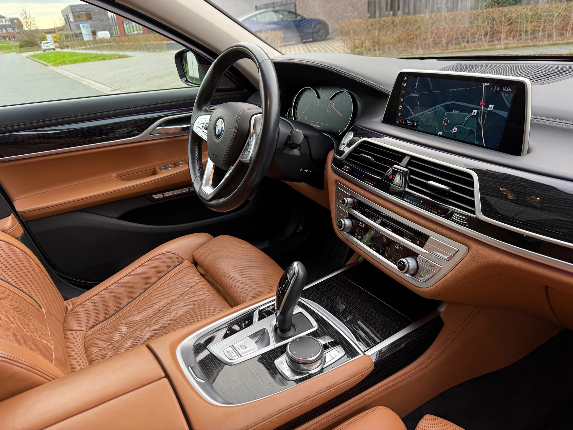 Foto van BMW 750i xDrive