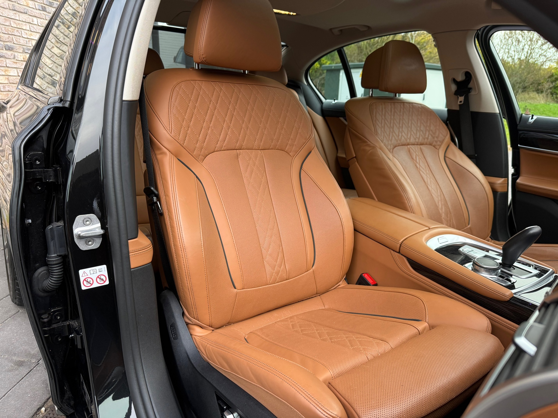 Foto van BMW 750i xDrive