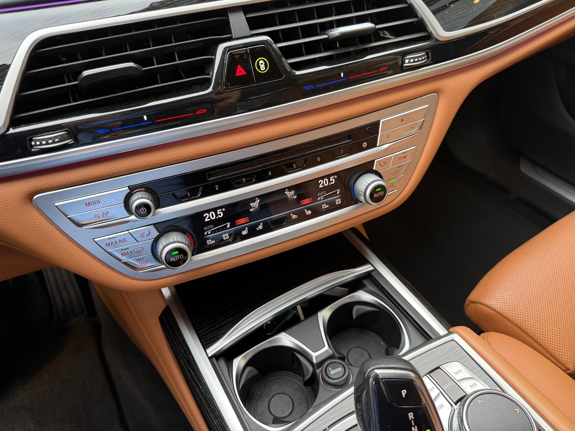 Foto van BMW 750i xDrive