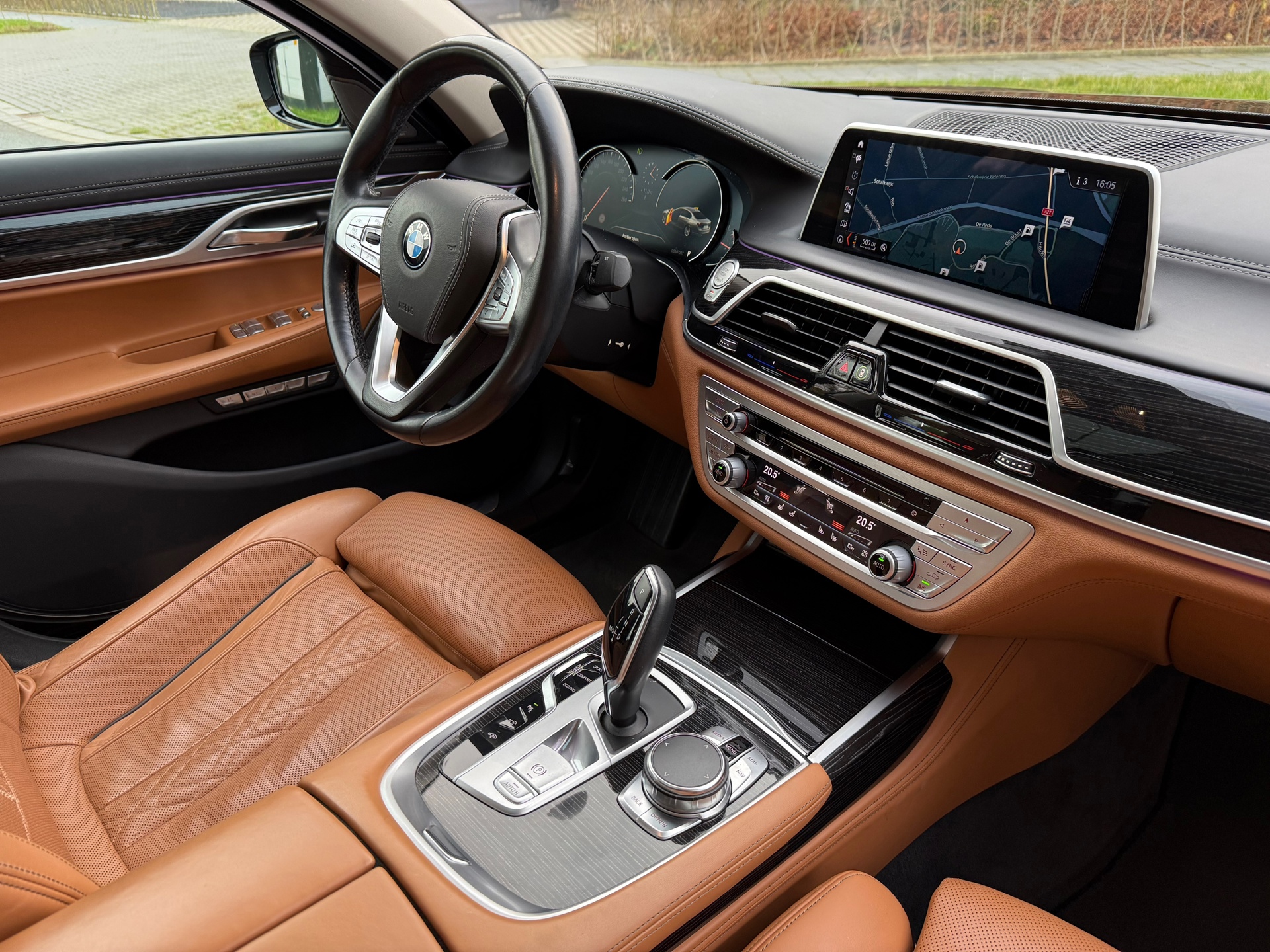 Foto van BMW 750i xDrive