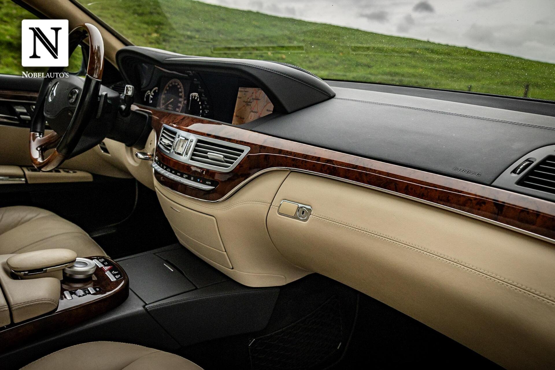 Foto van Mercedes-Benz S 450