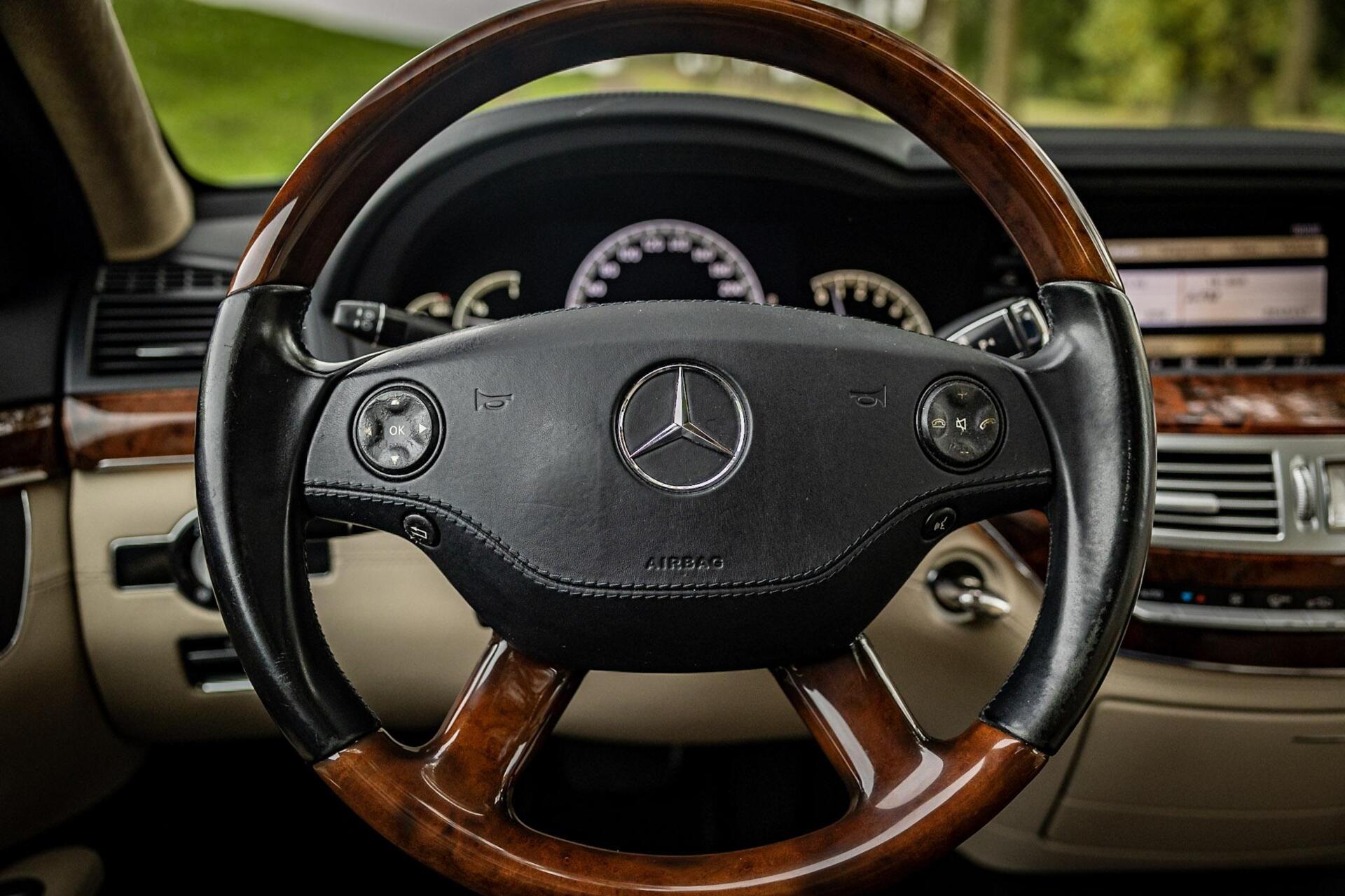 Foto van Mercedes-Benz S 450