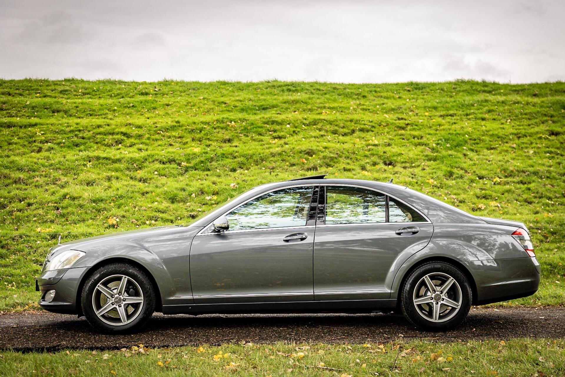 Foto van Mercedes-Benz S 450