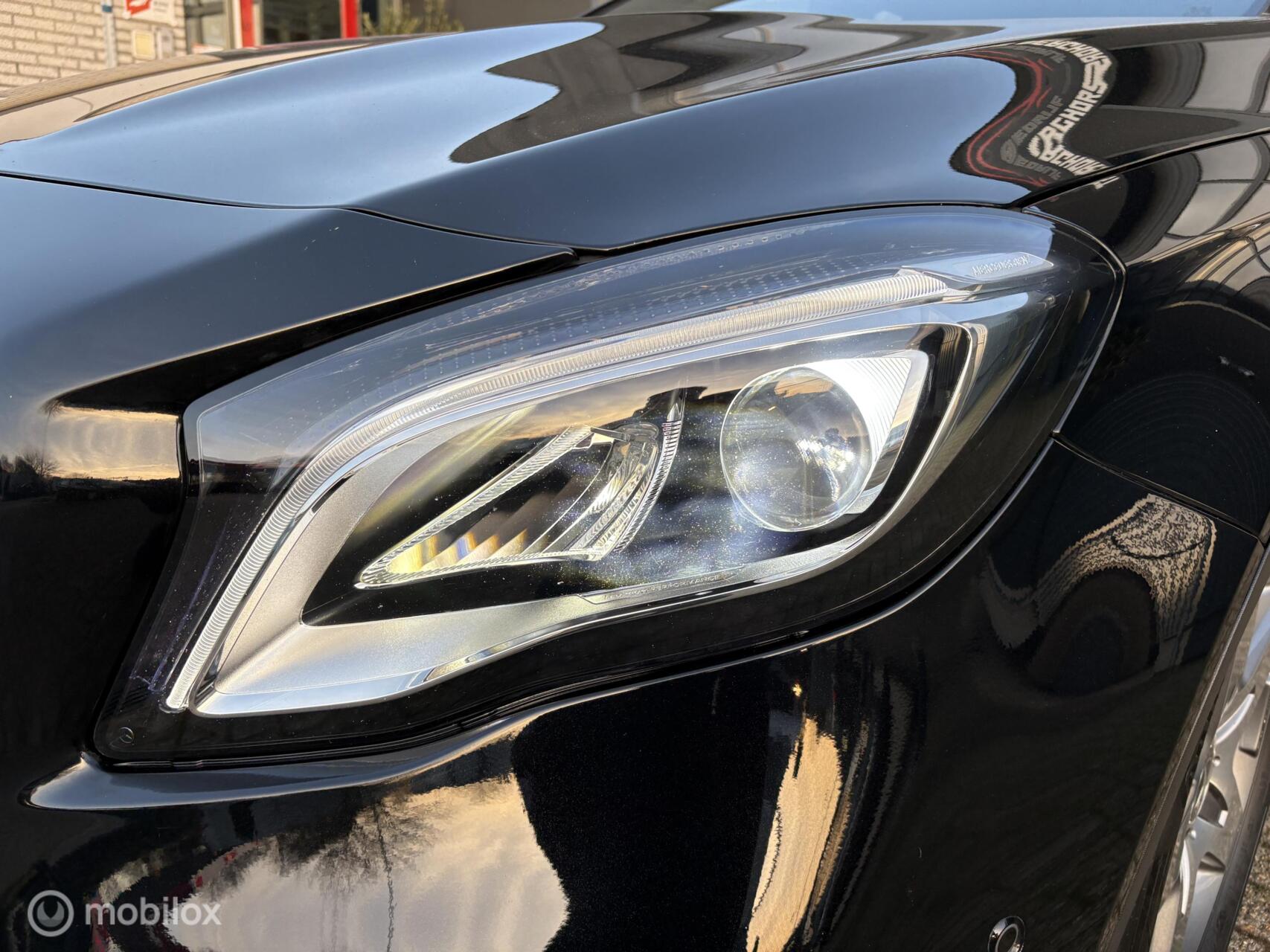 Foto van Mercedes-Benz Gla