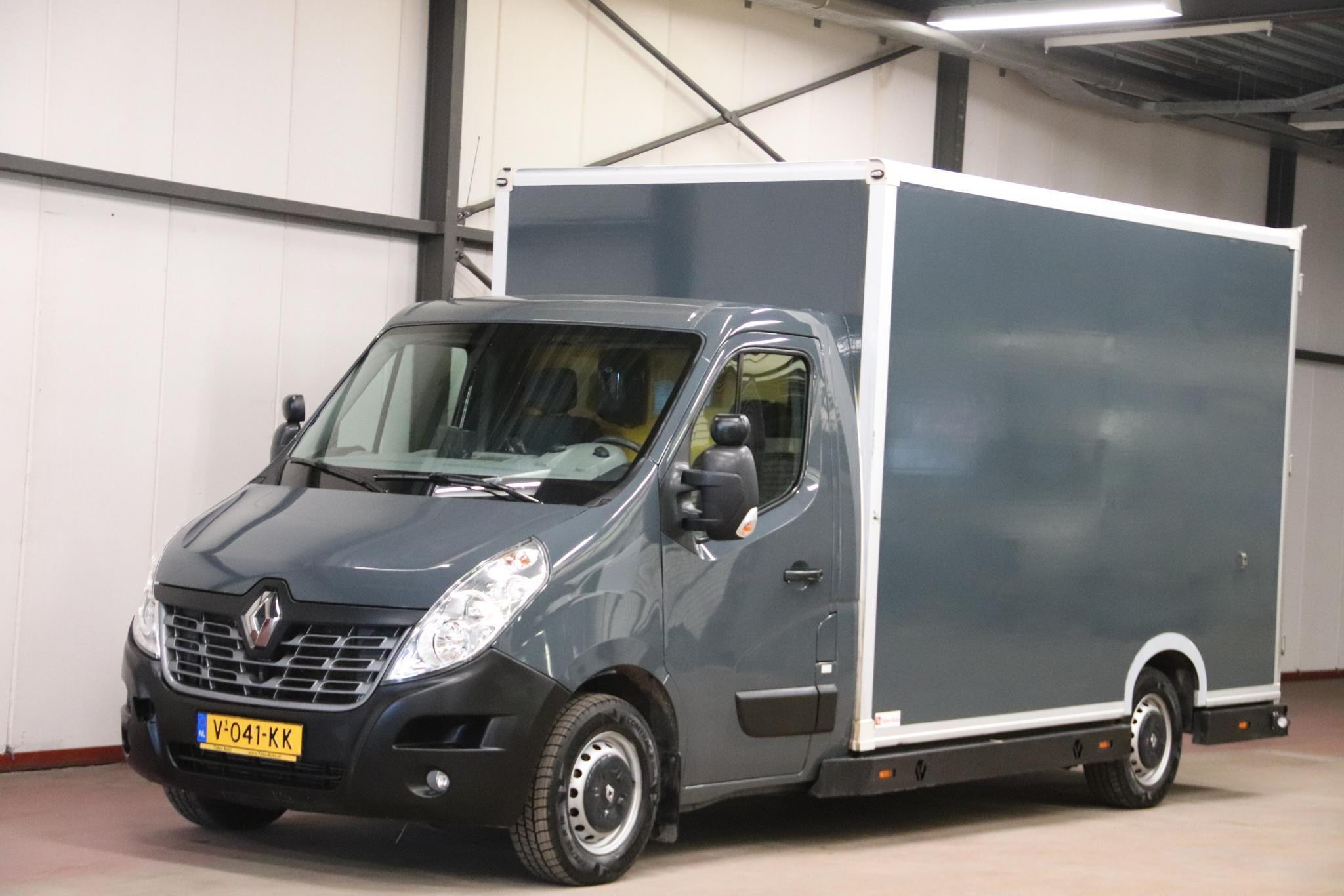 Renault Master T35 2.3 dCi L3H2 En. 2017 - voorkant
