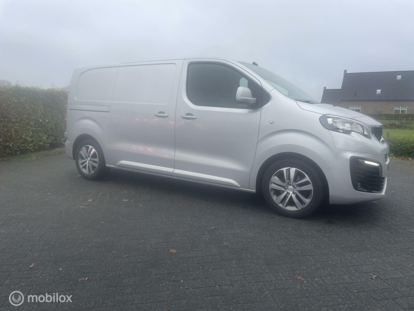 Foto van Peugeot Expert Bestel