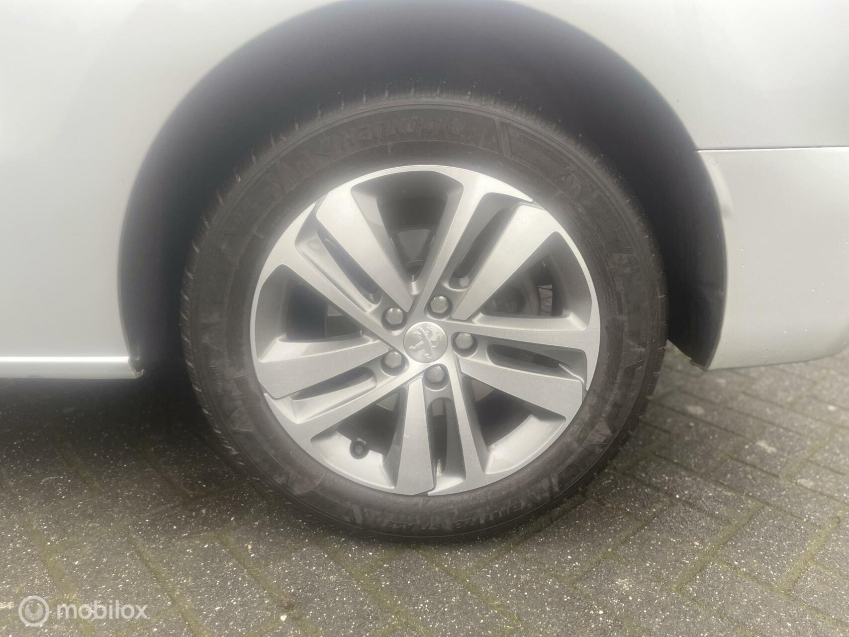 Foto van Peugeot Expert Bestel