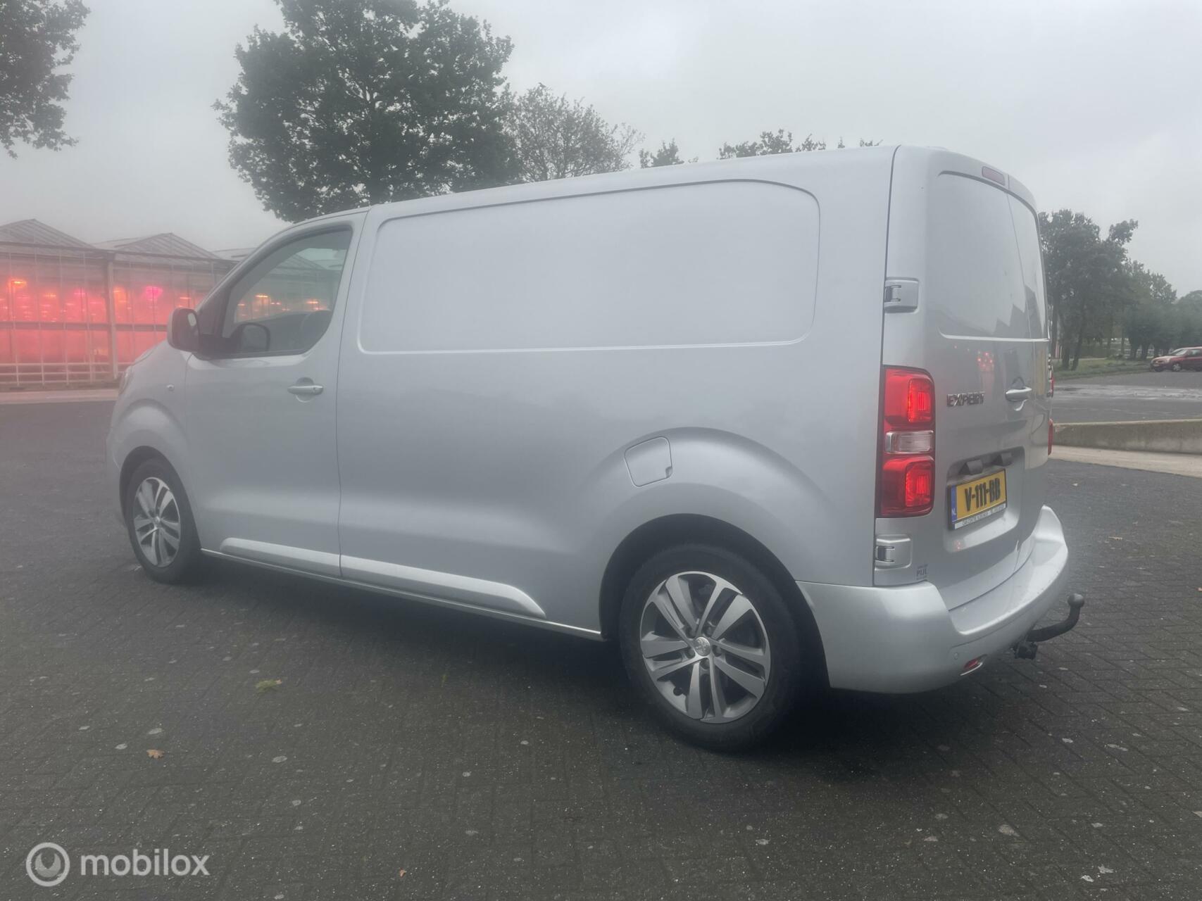 Foto van Peugeot Expert Bestel
