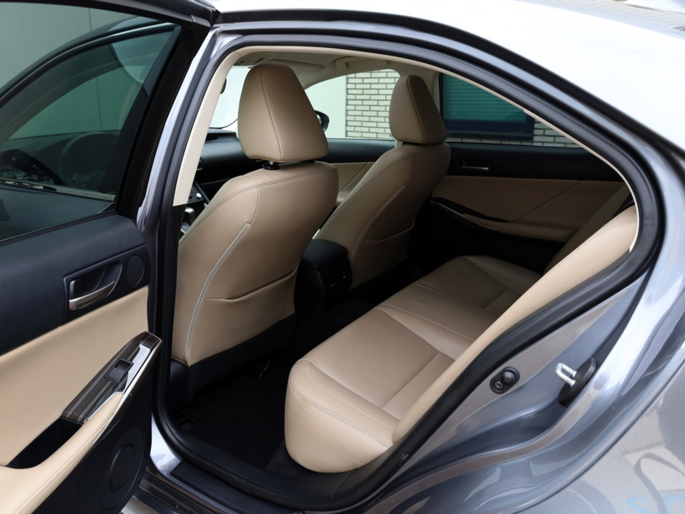 Foto van Lexus Lexus Is300h