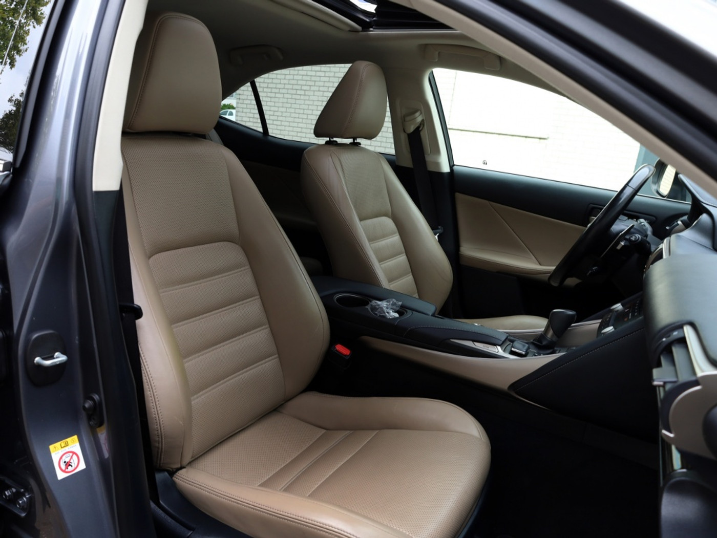 Foto van Lexus Lexus Is300h