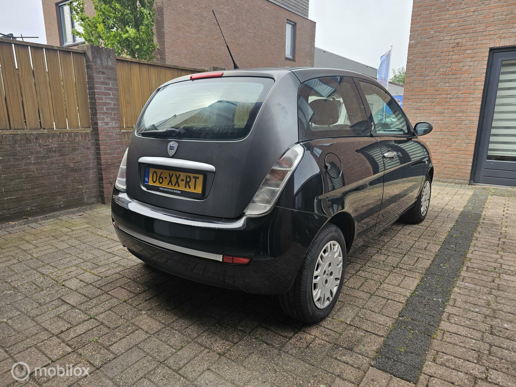 Foto van Lancia Ypsilon