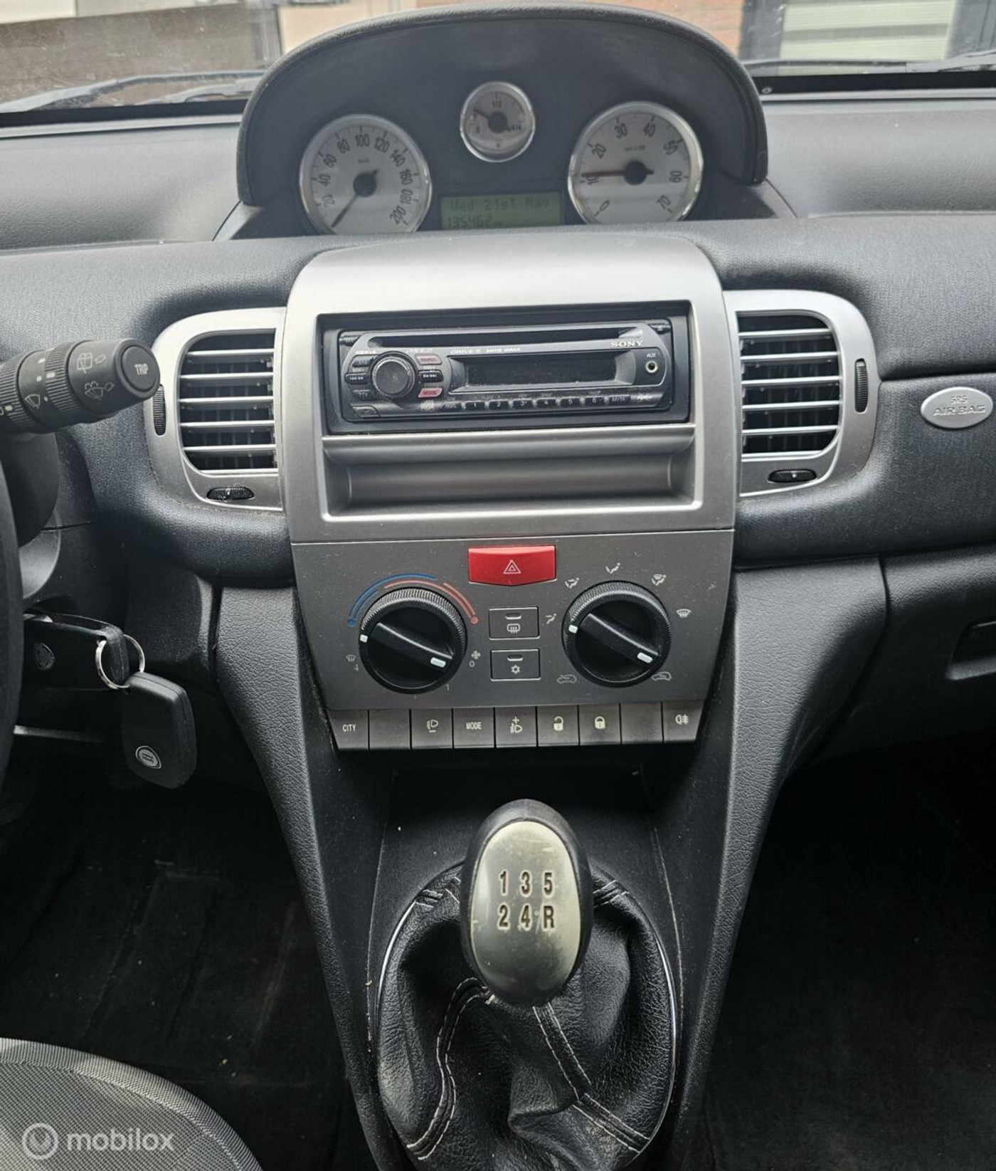 Foto van Lancia Ypsilon