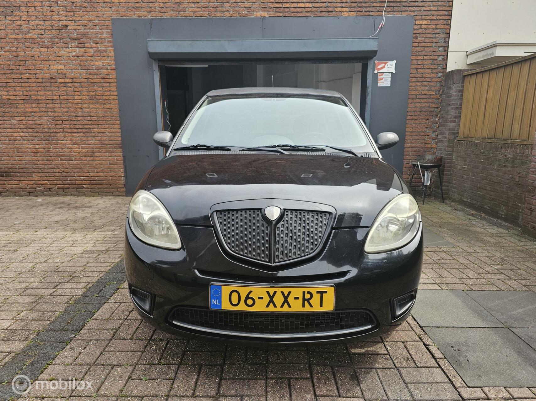 Foto van Lancia Ypsilon