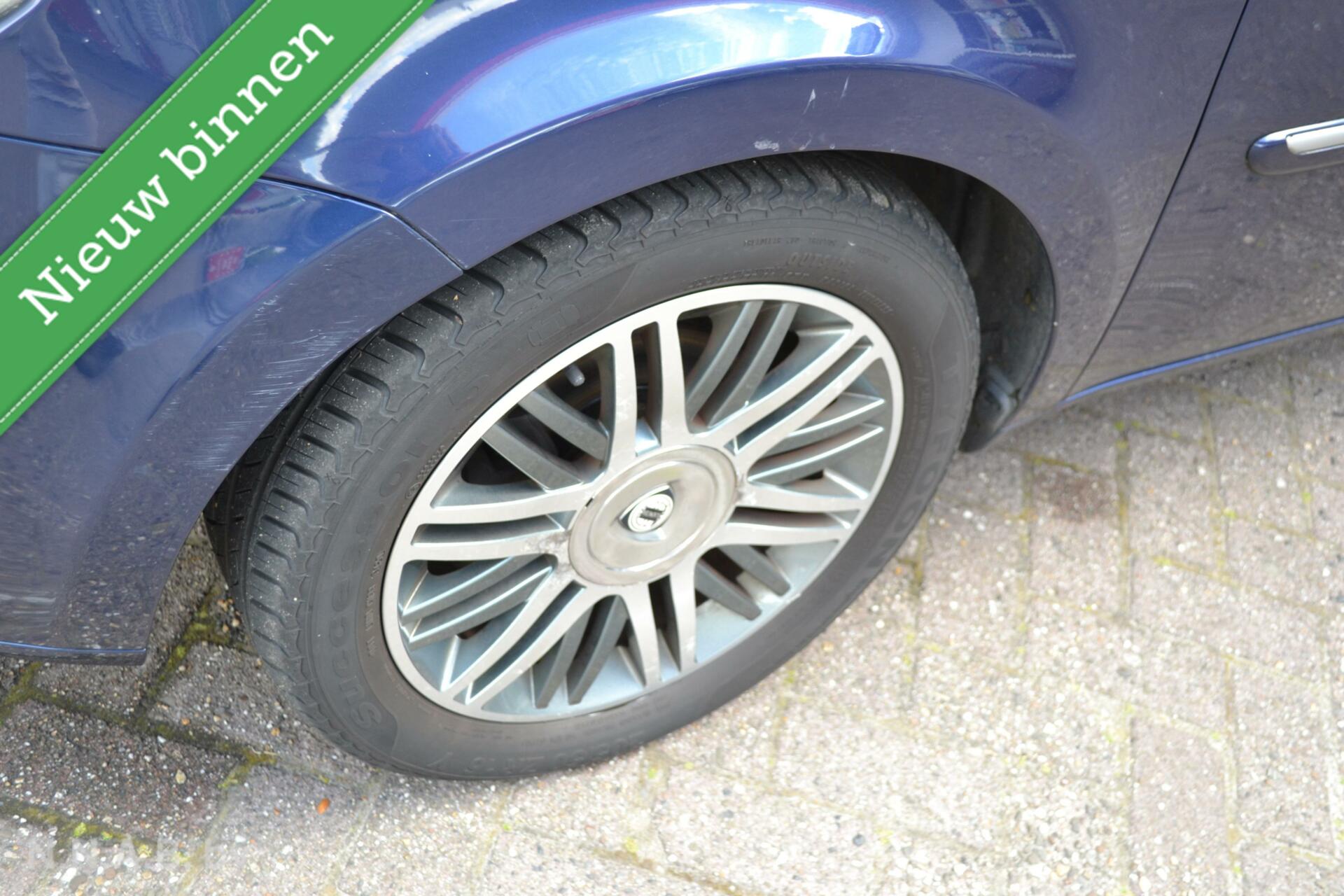Foto van Lancia Musa