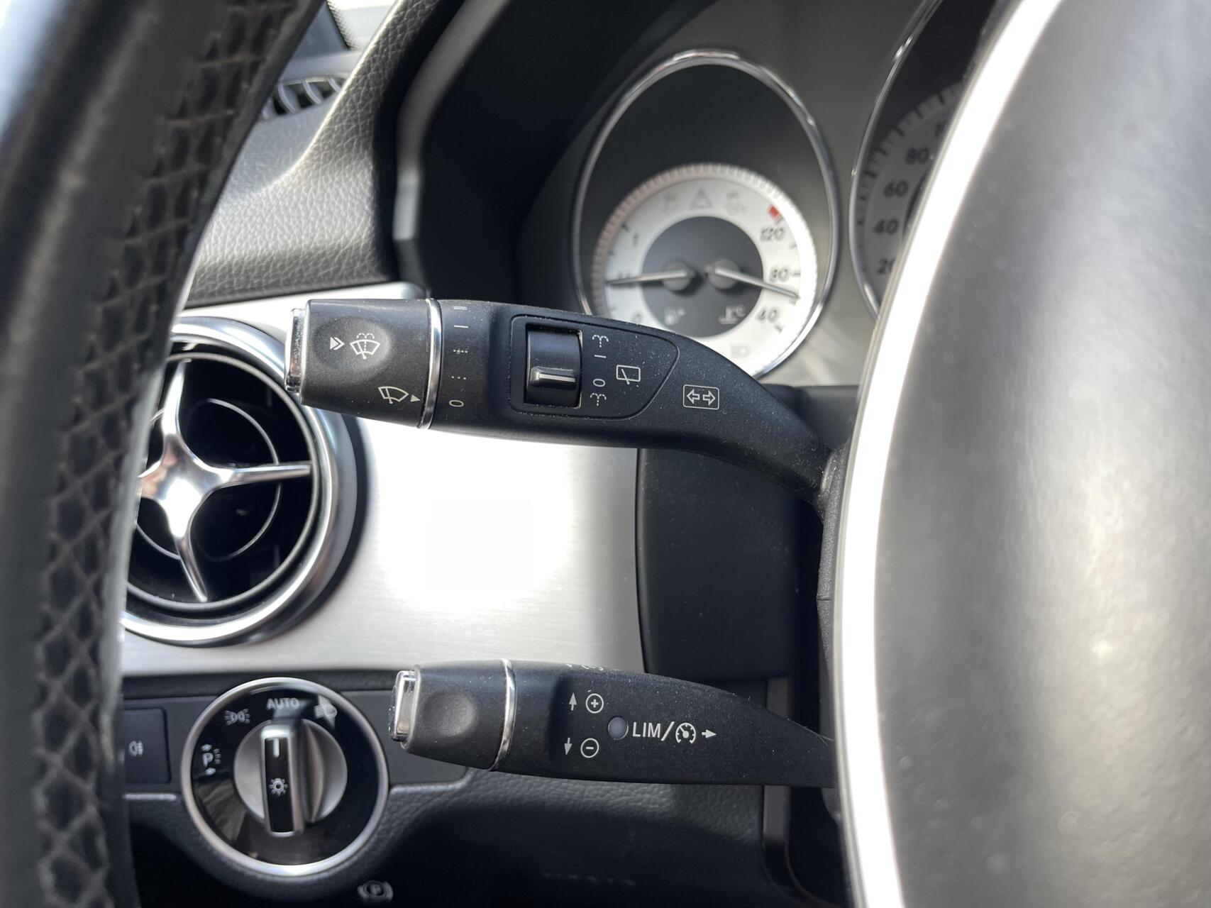 Foto van Mercedes-Benz GLK 220 Bluetec 4Matic