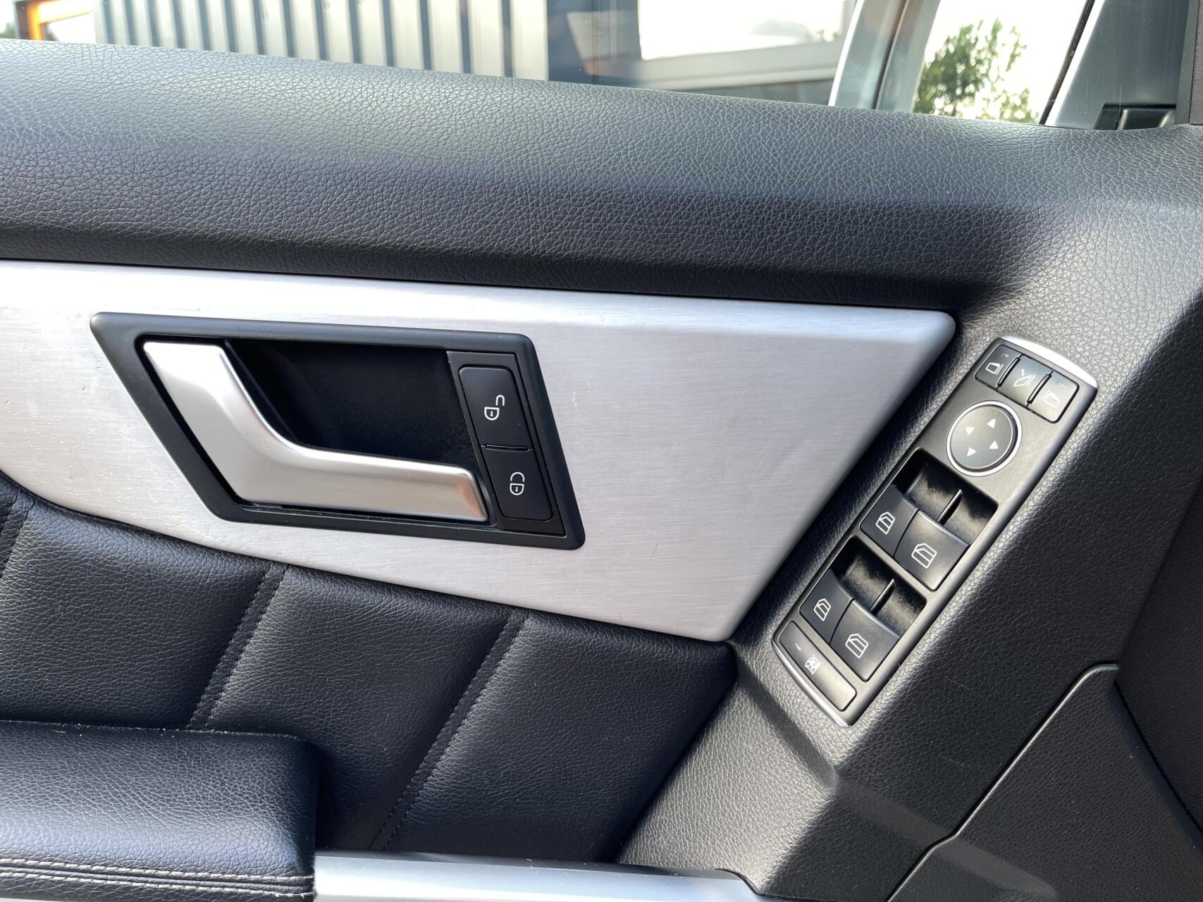 Foto van Mercedes-Benz GLK 220 Bluetec 4Matic