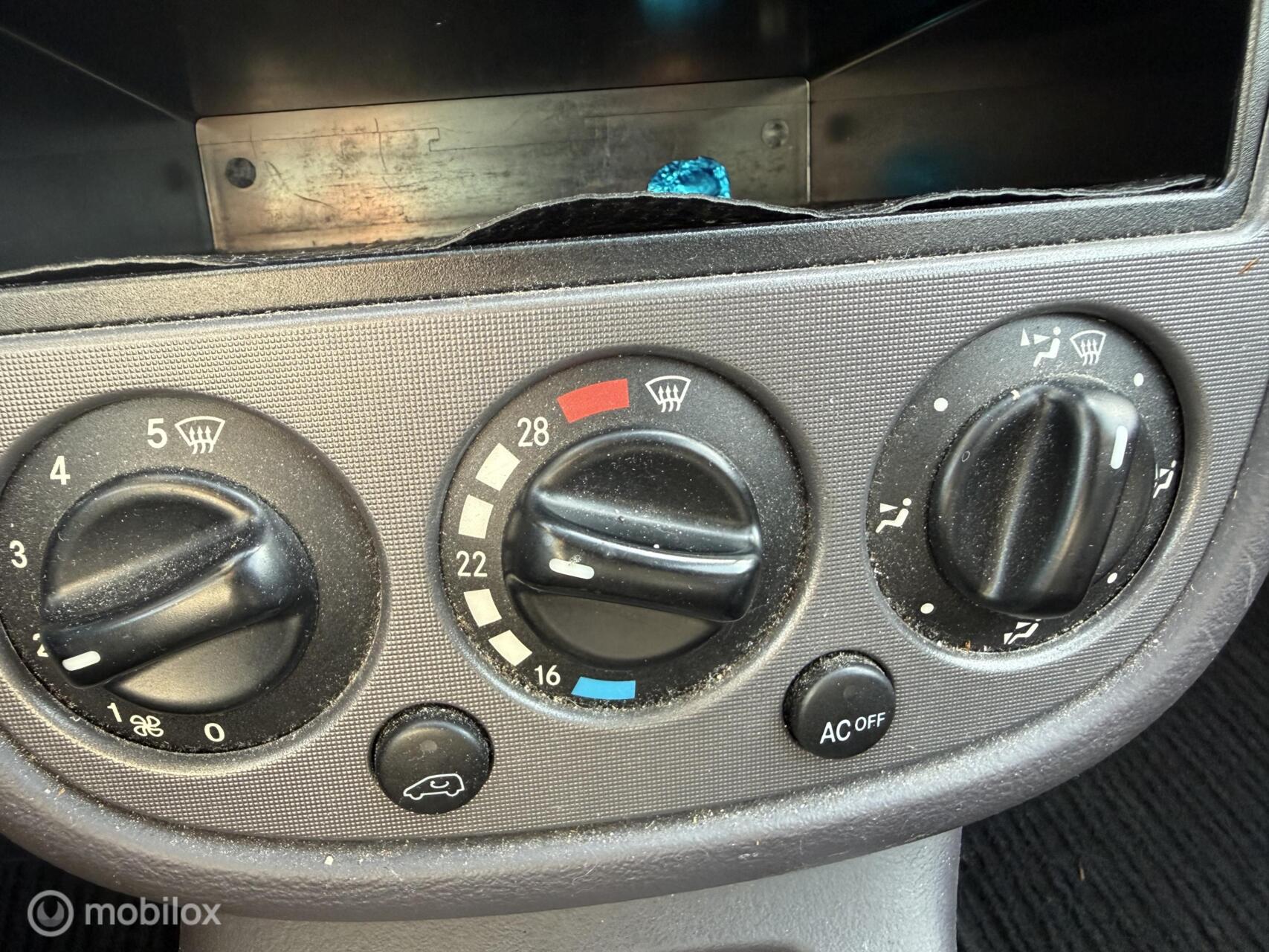 Foto van Mercedes-Benz A 160