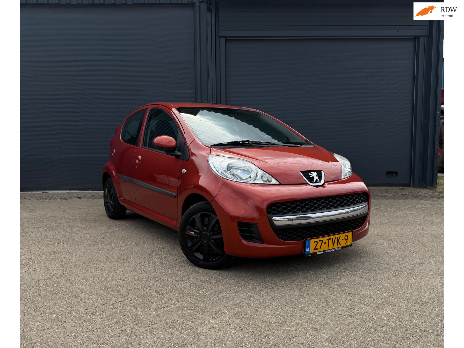 Peugeot 107 1.0 | NWE APK | CarPlay | E-Pakket | 2010 - voorkant