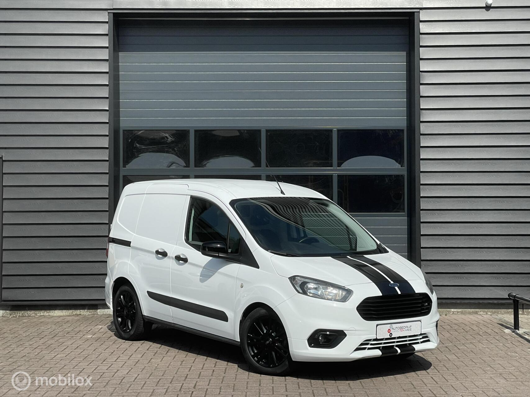 Foto van Ford Transit Courier