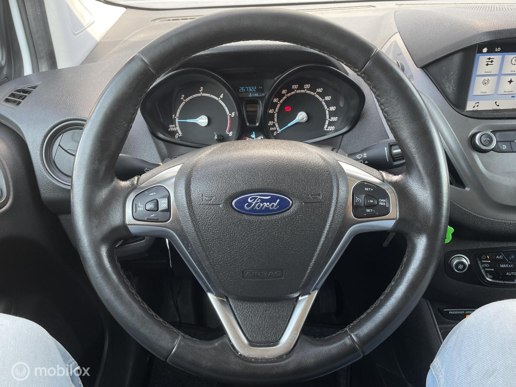 Foto van Ford Transit Courier