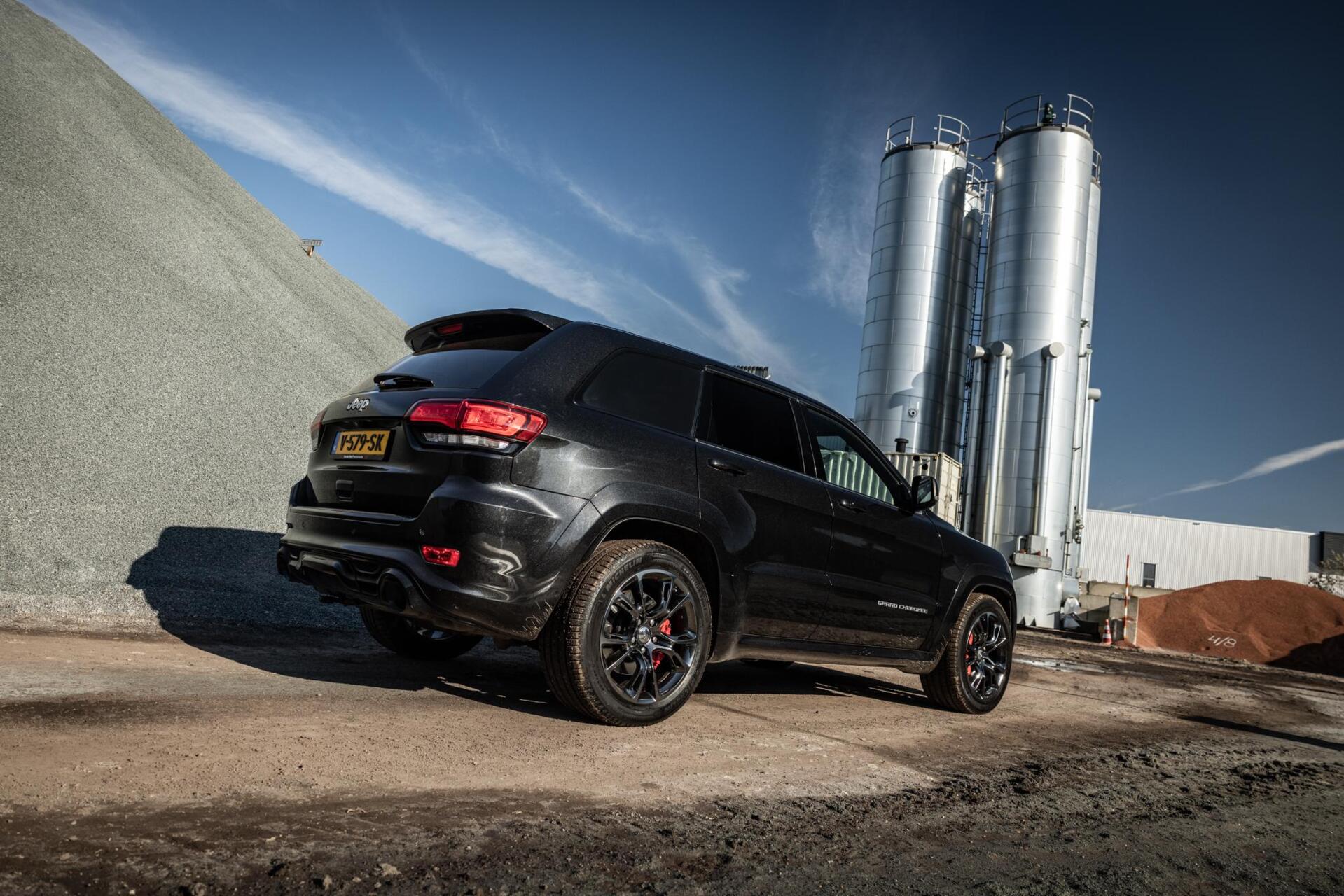 Foto van Jeep Grand Cherokee SRT