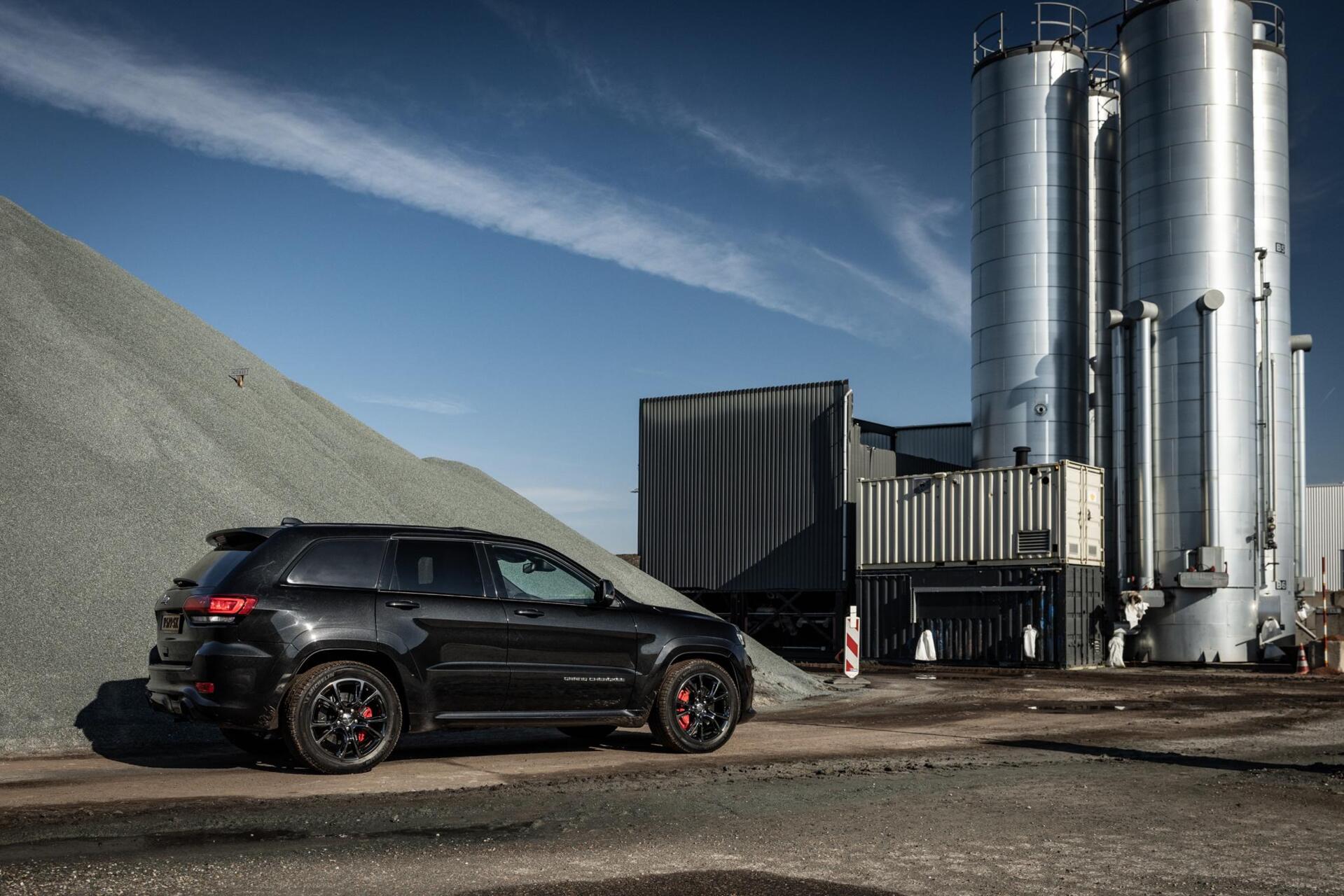 Foto van Jeep Grand Cherokee SRT
