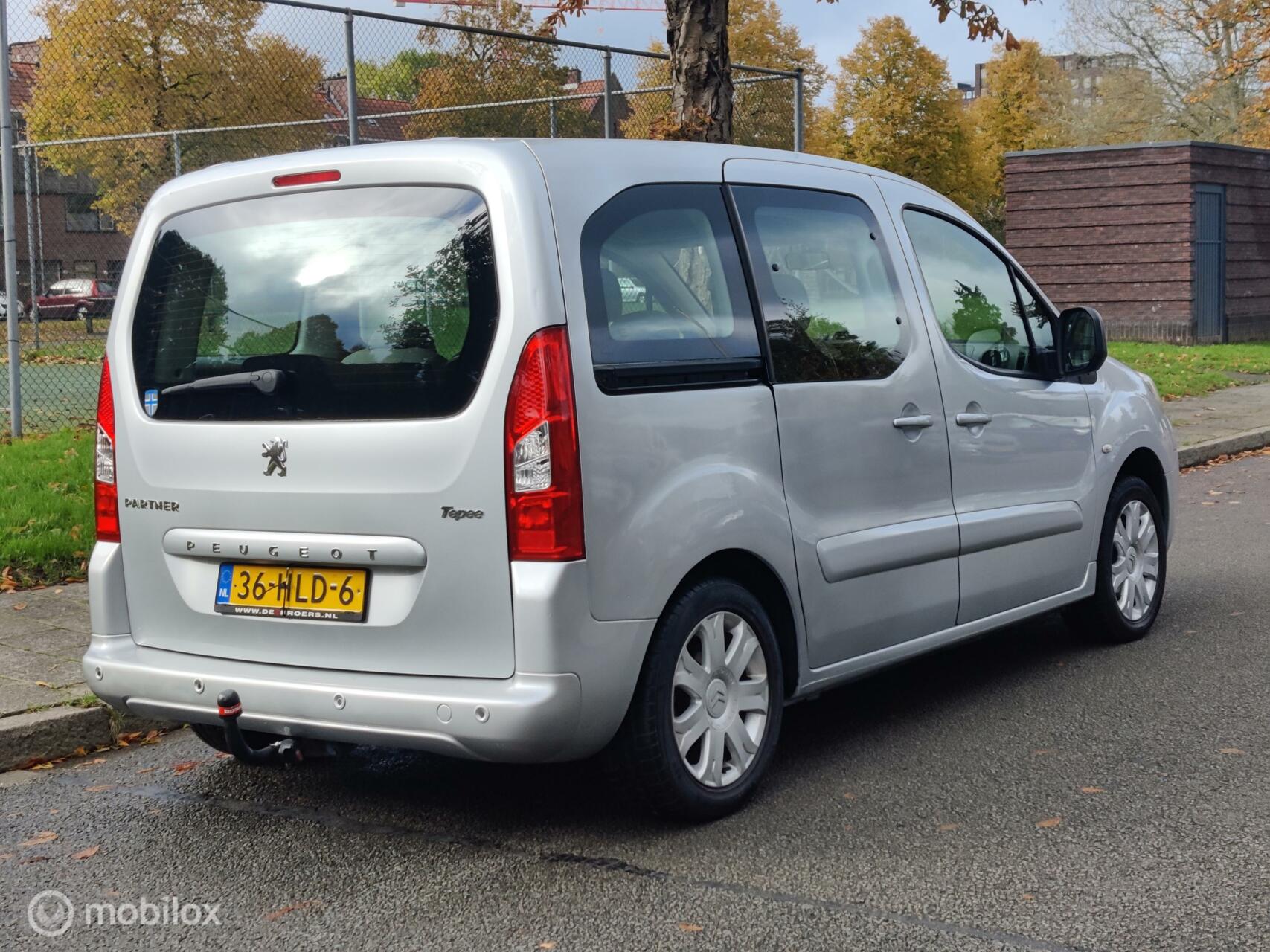 Foto van Peugeot Partner Tepee