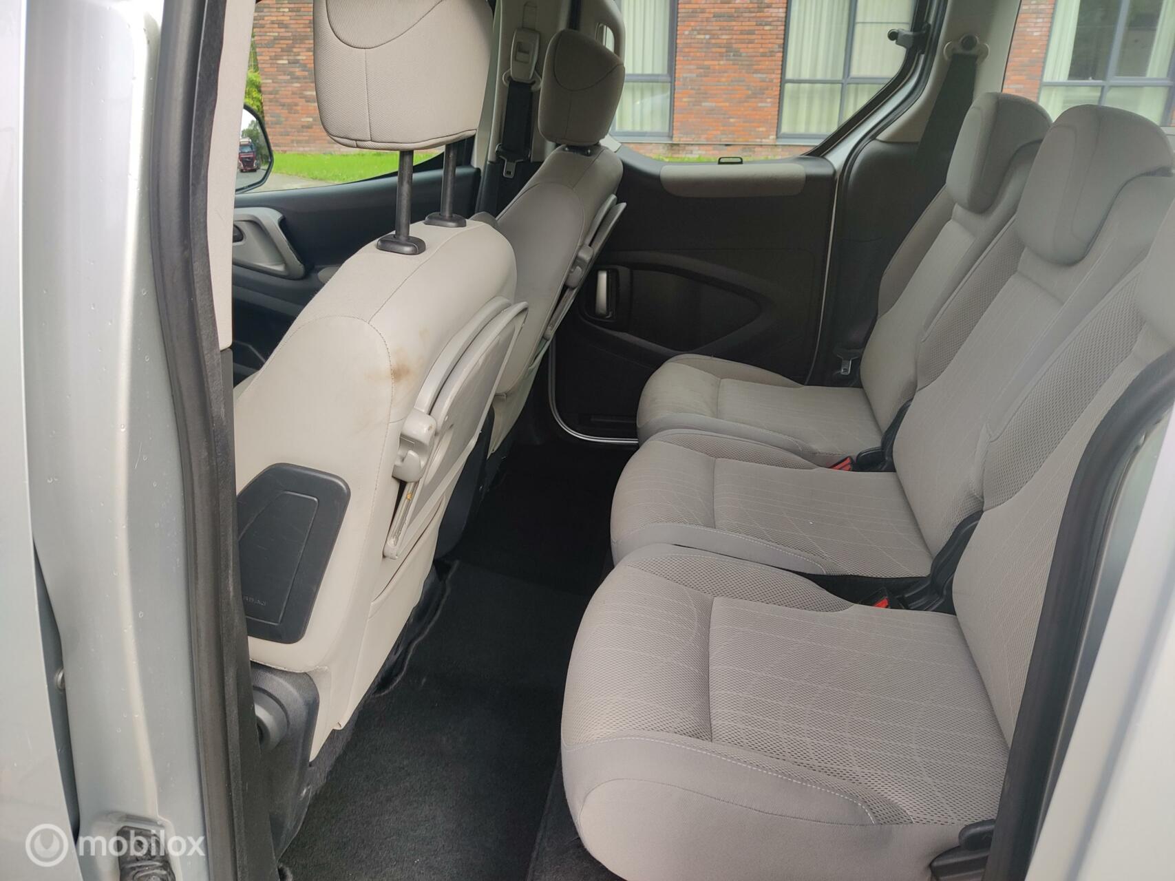 Foto van Peugeot Partner Tepee
