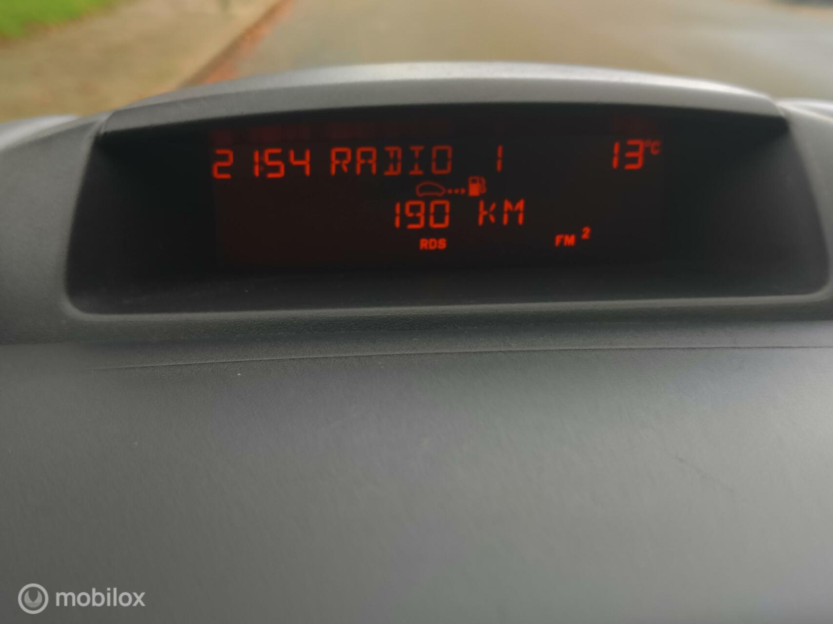 Foto van Peugeot Partner Tepee