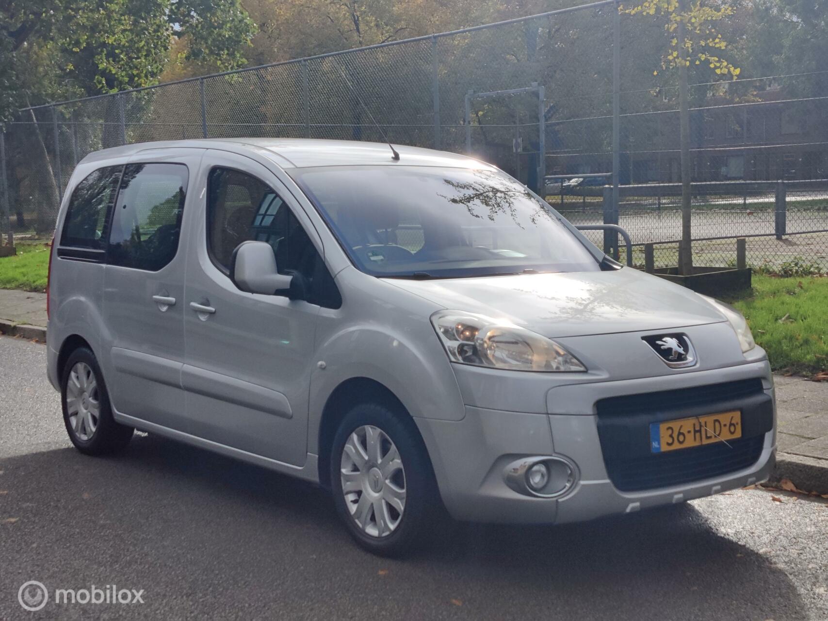 Foto van Peugeot Partner Tepee