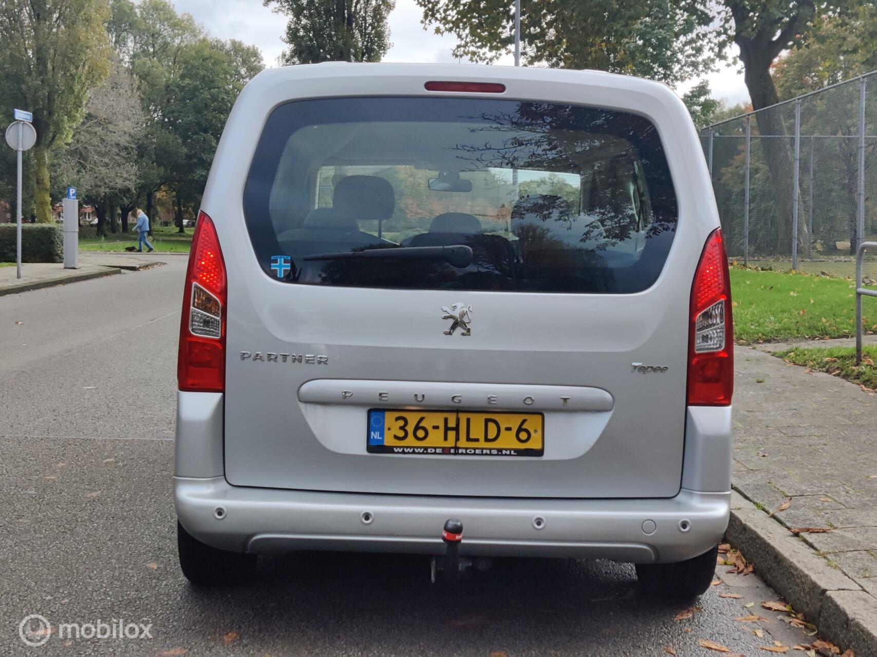 Foto van Peugeot Partner Tepee