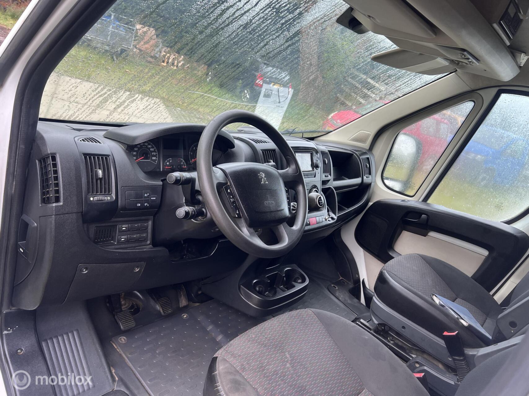 Foto van Peugeot Boxer