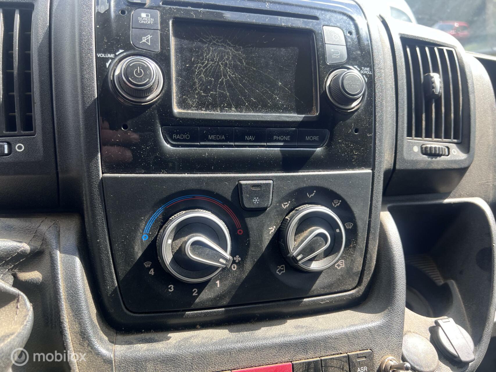 Foto van Peugeot Boxer
