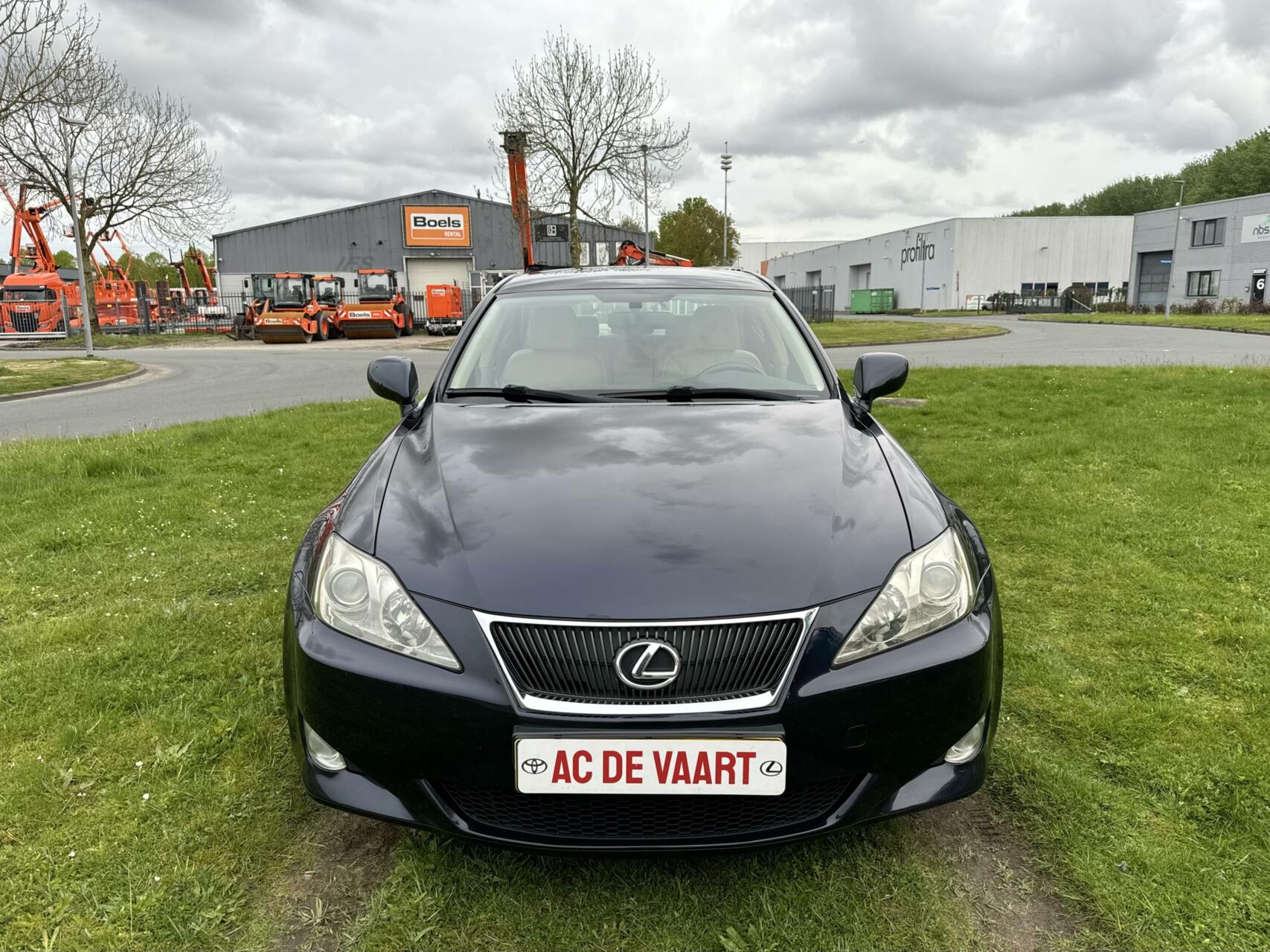 Foto van Lexus Is