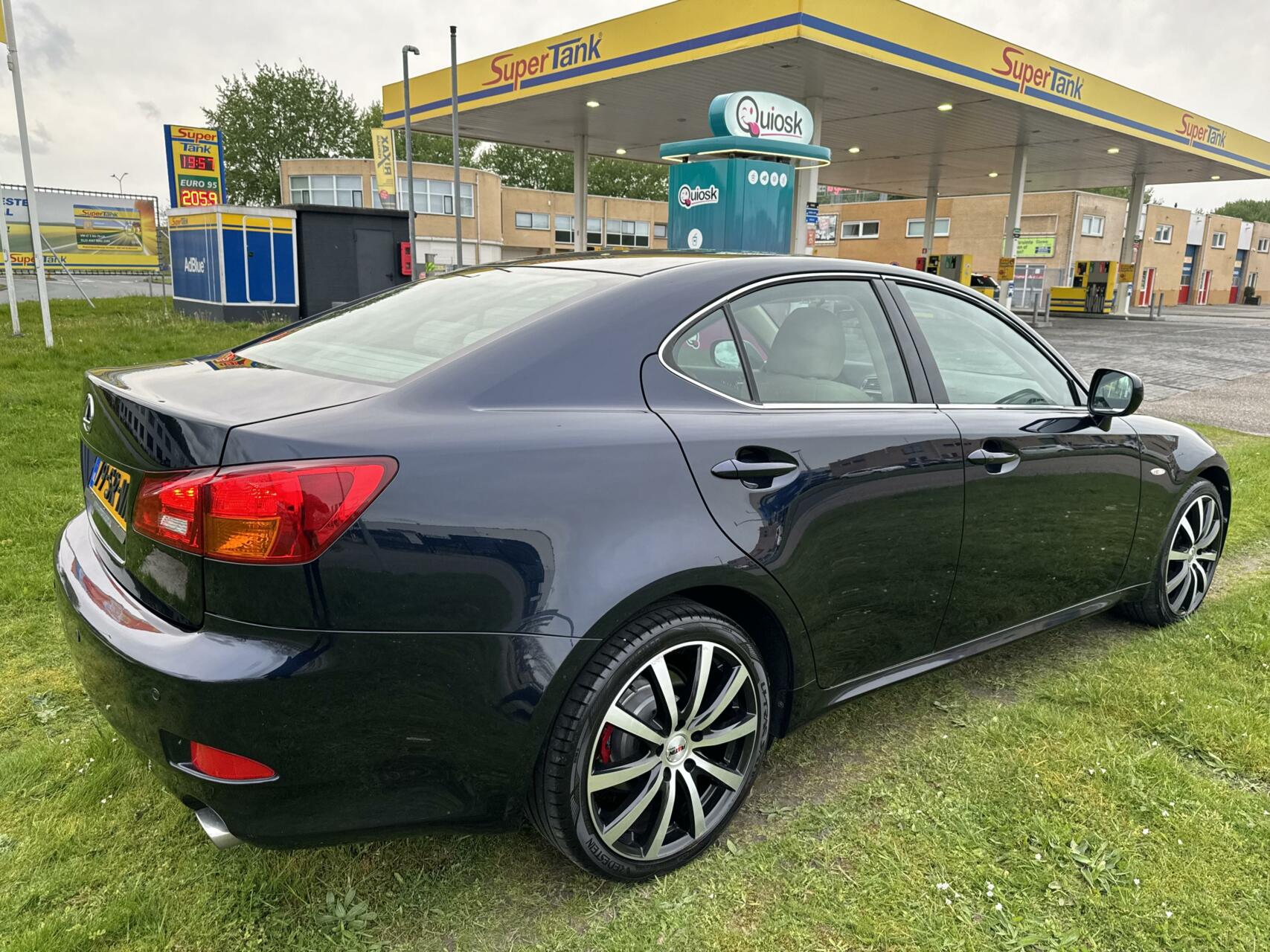 Foto van Lexus Is
