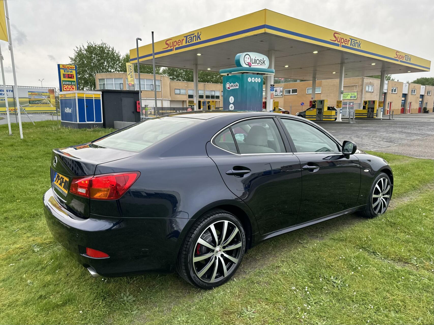 Foto van Lexus Is