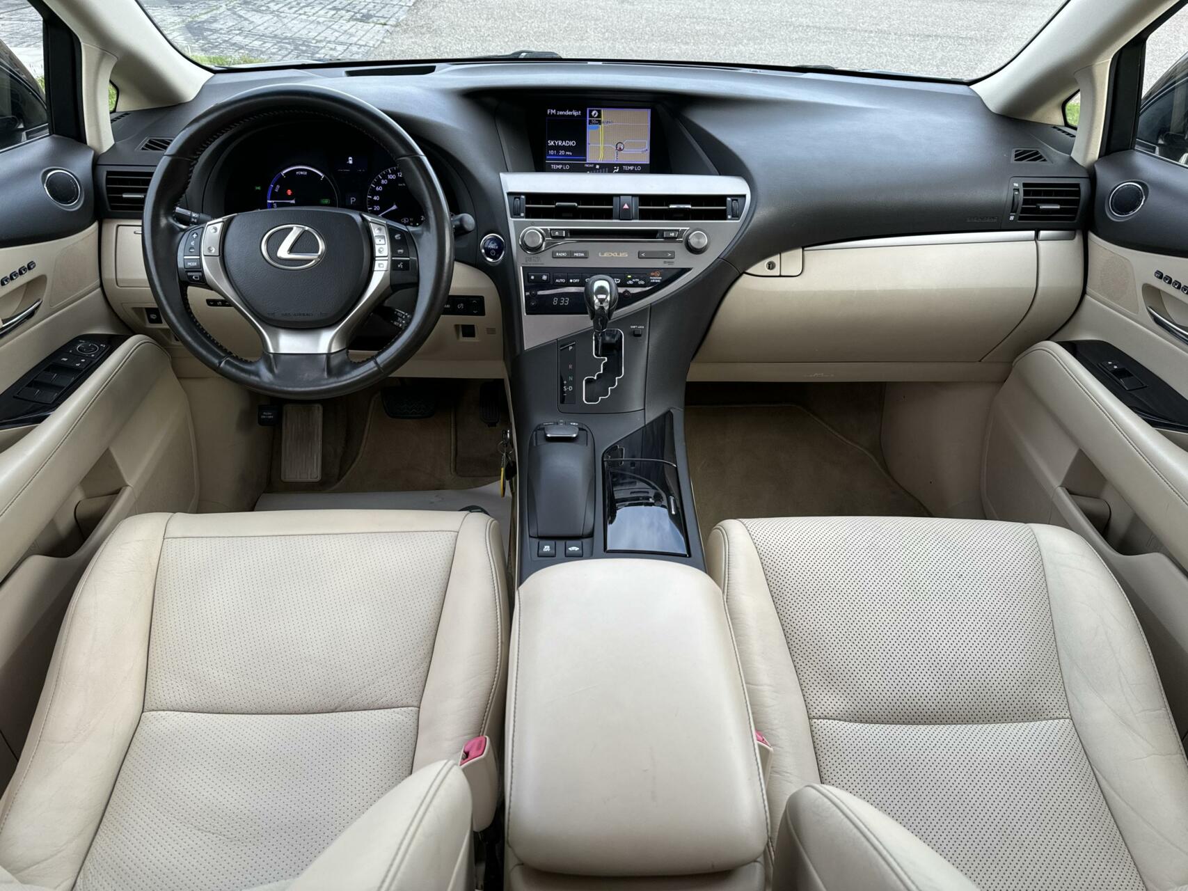 Foto van Lexus RX