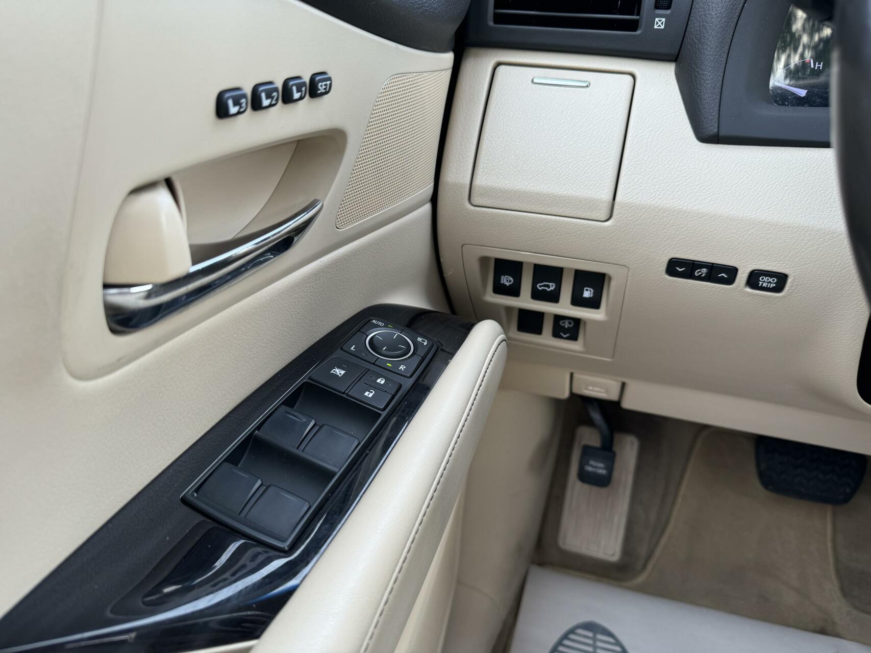 Foto van Lexus RX