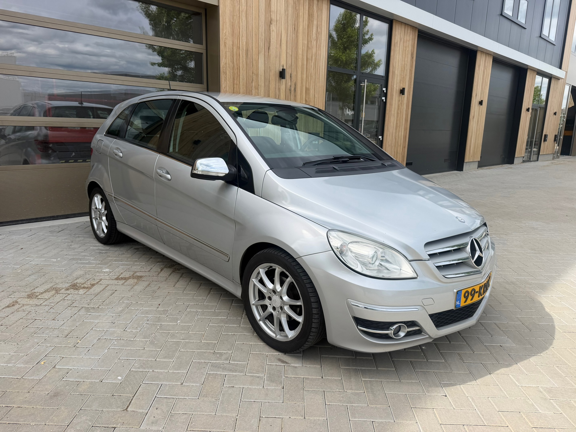 Foto van Mercedes-Benz B 170