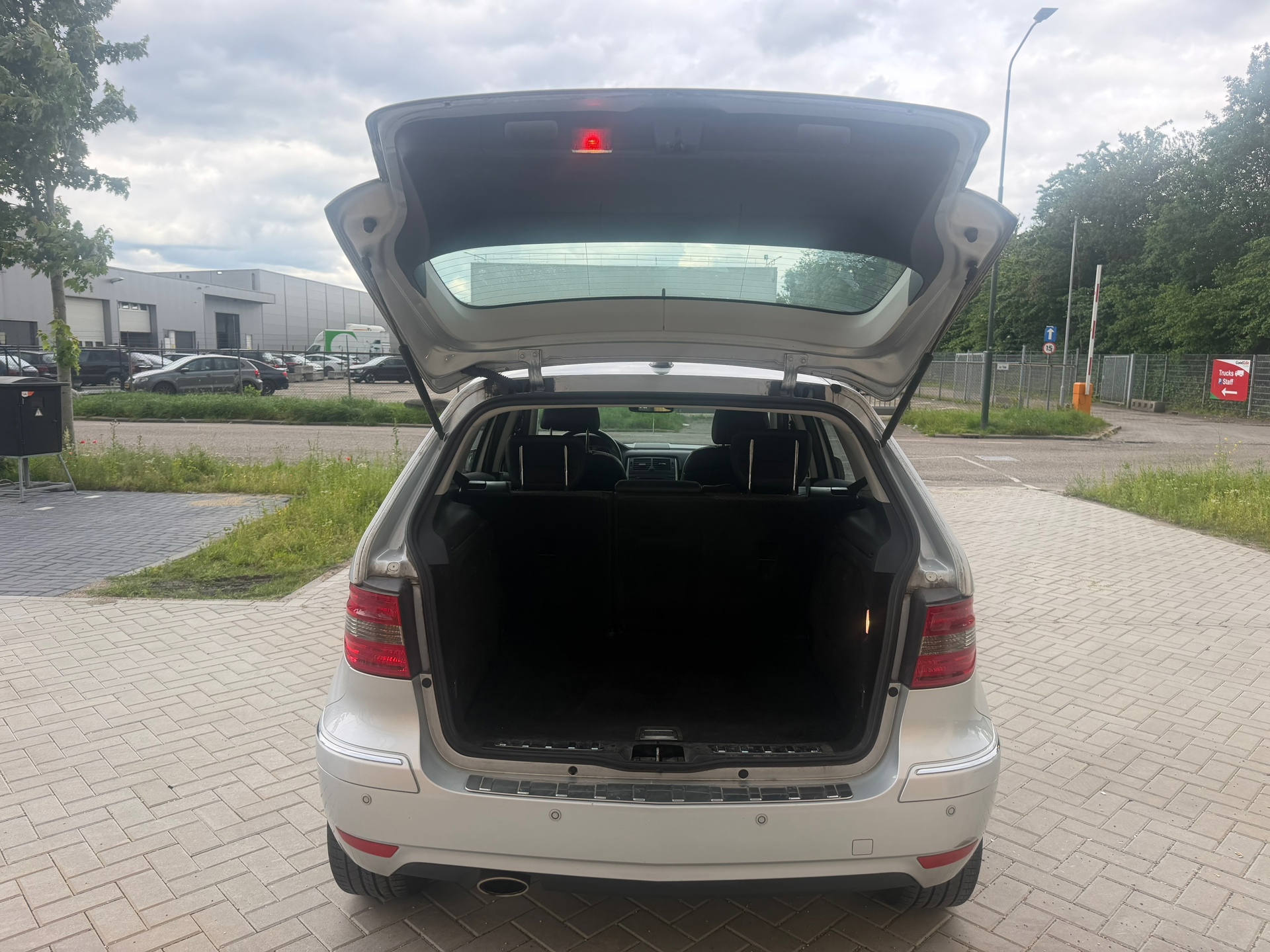 Foto van Mercedes-Benz B 170