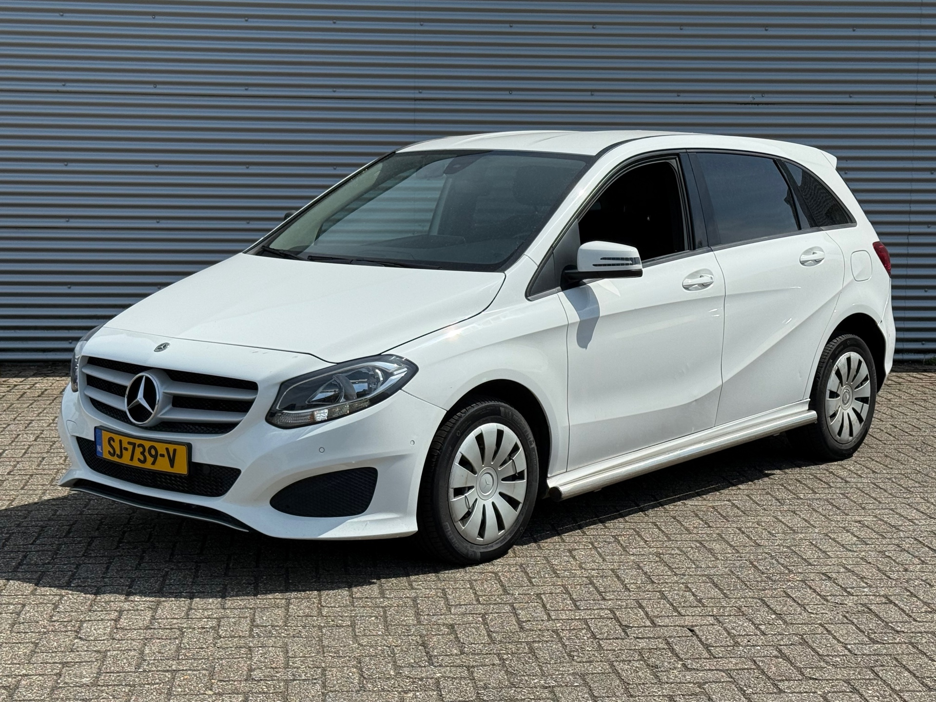 Foto van Mercedes-Benz B 220 D