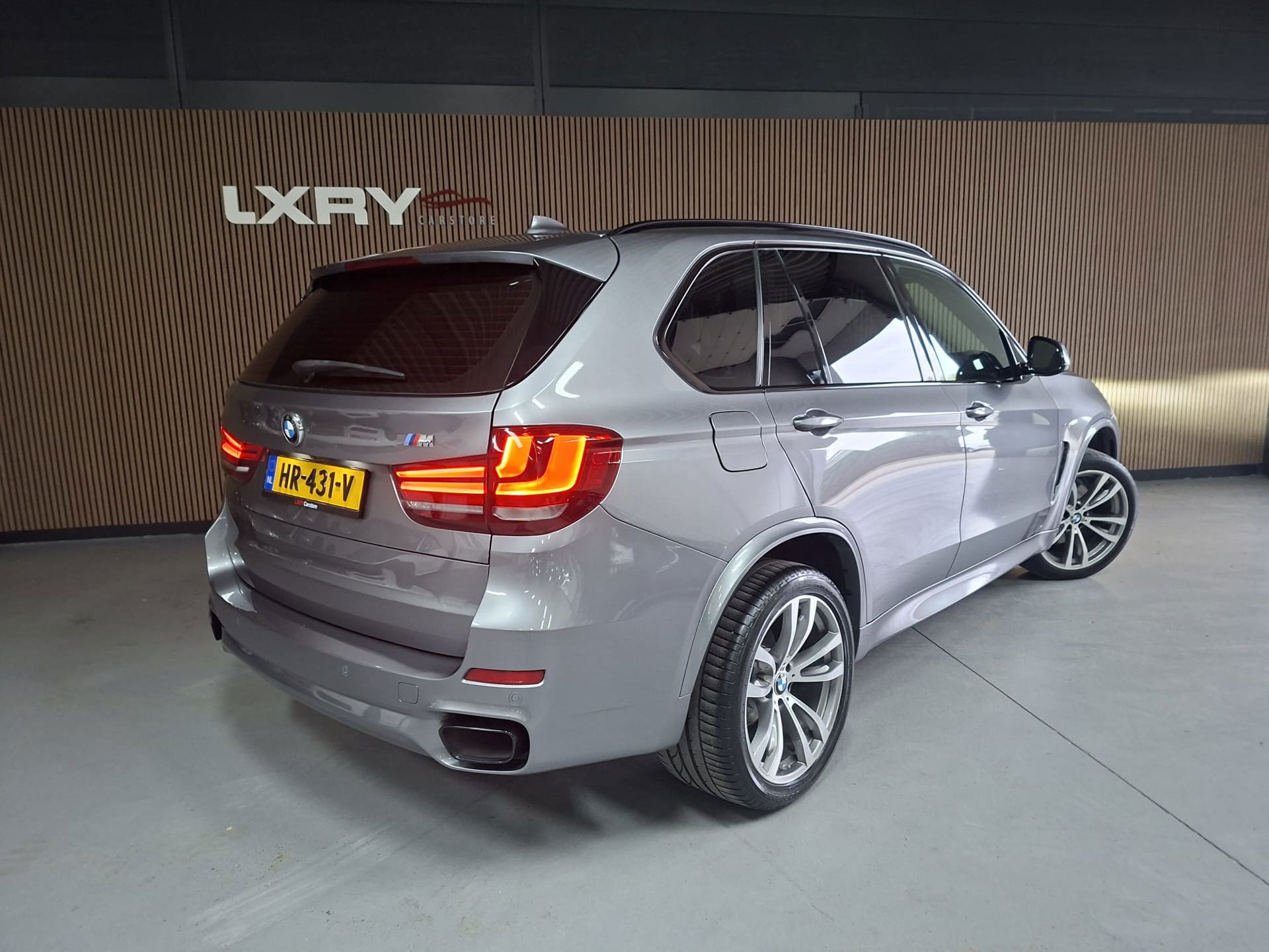Foto van BMW X5 Xdrive40e