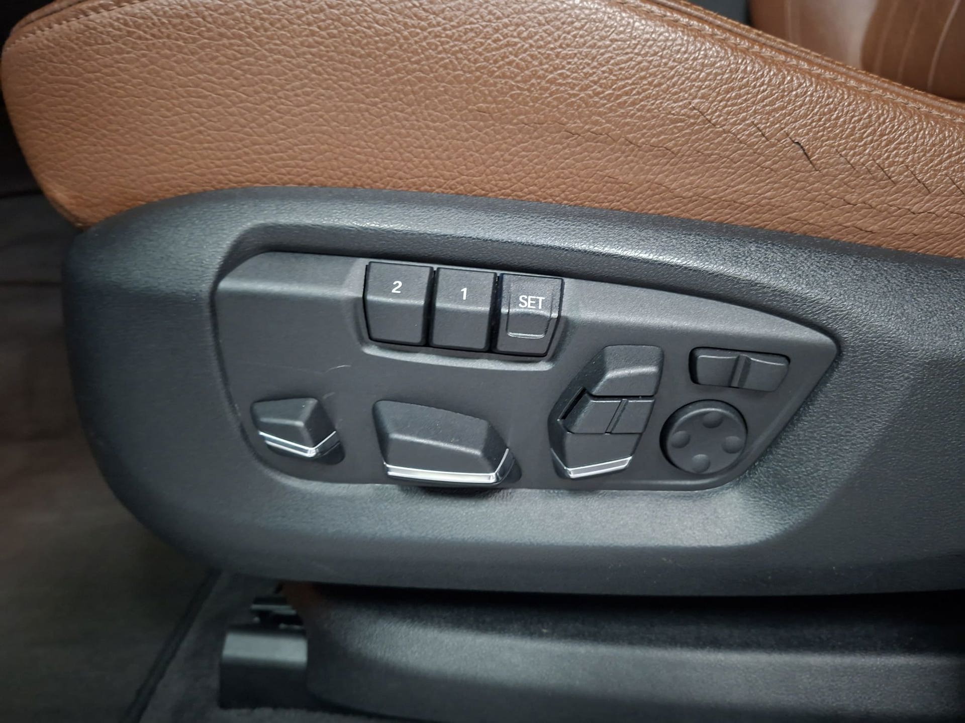 Foto van BMW X5 Xdrive40e