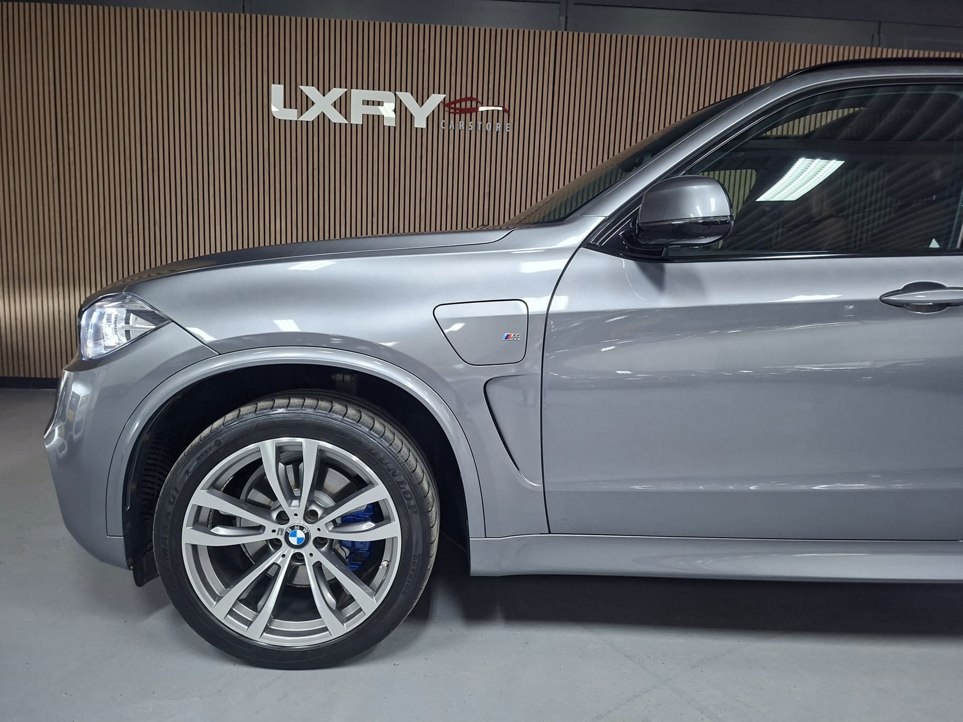 Foto van BMW X5 Xdrive40e