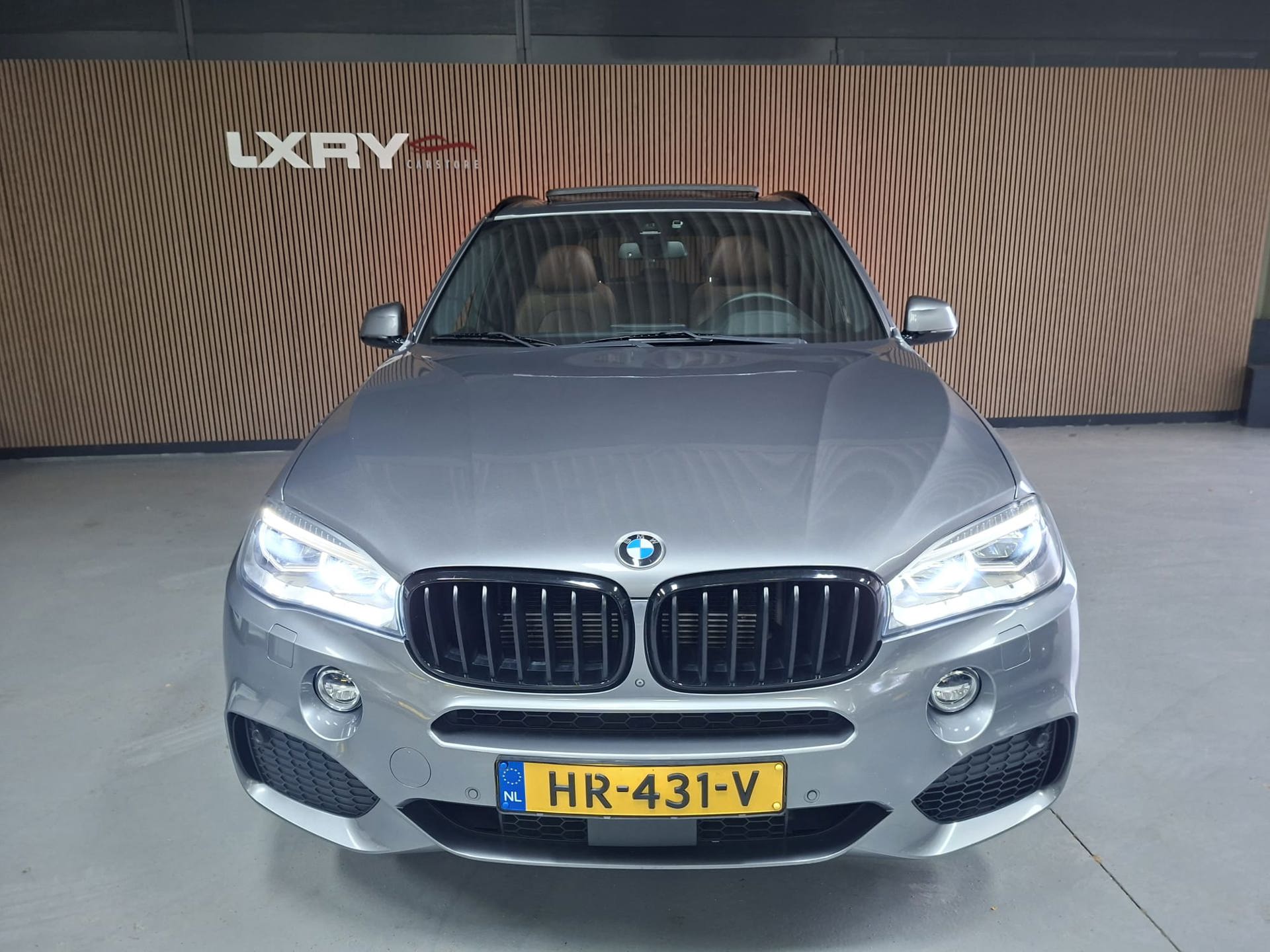 Foto van BMW X5 Xdrive40e