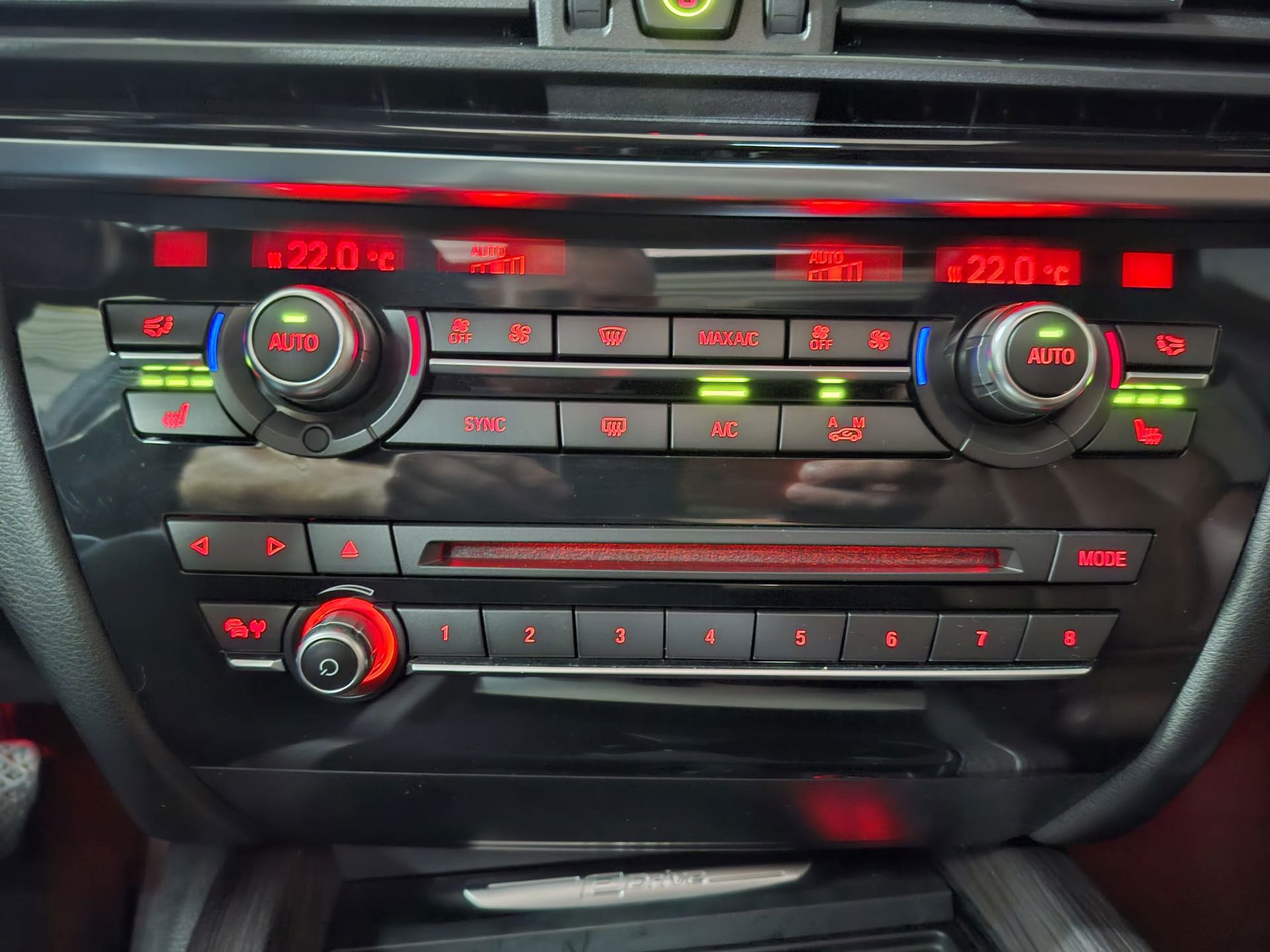 Foto van BMW X5 Xdrive40e