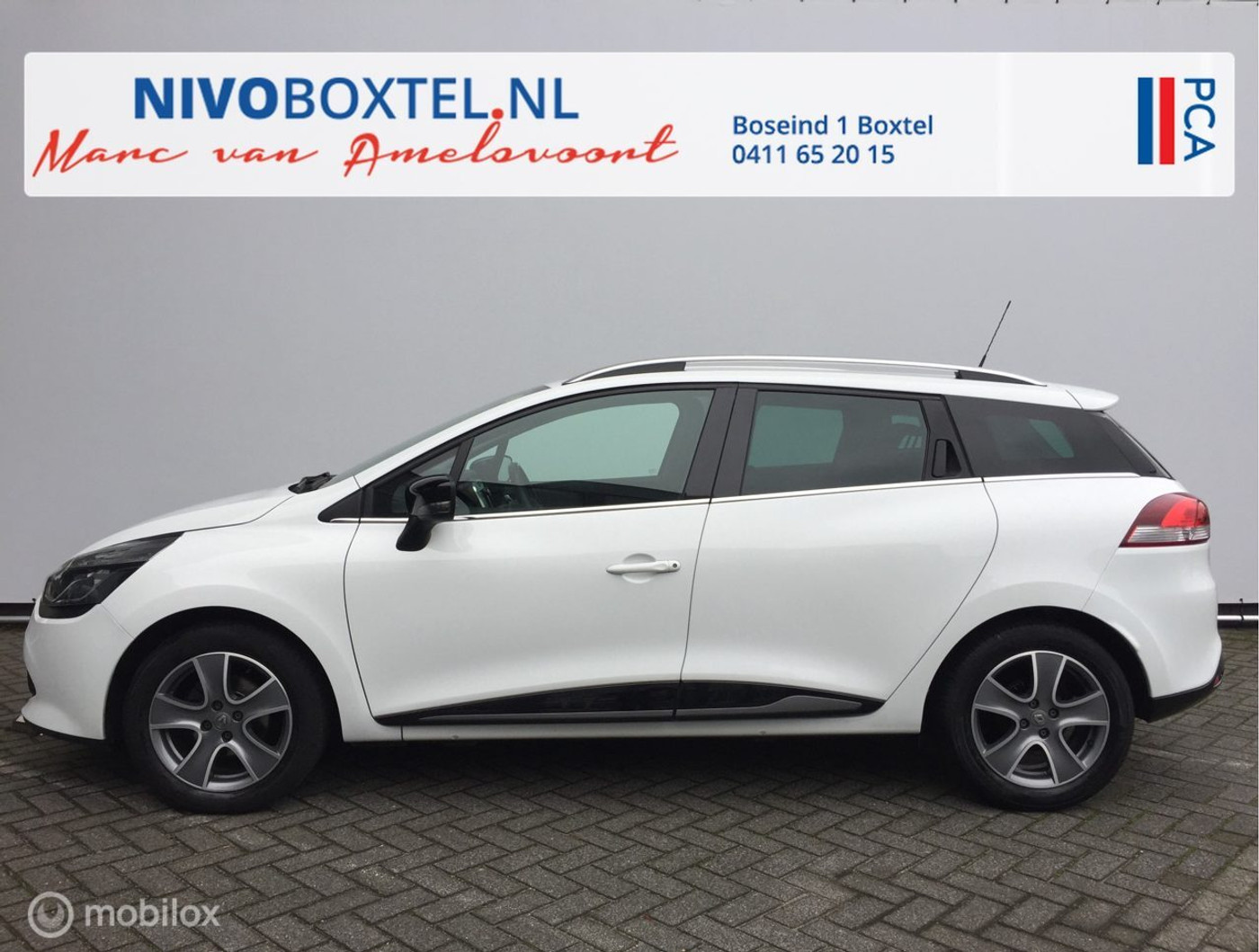 Renault Clio Estate - TCe 90 Night&Day * NAVI + LM velg + PARKsensor 2015 - voorkant