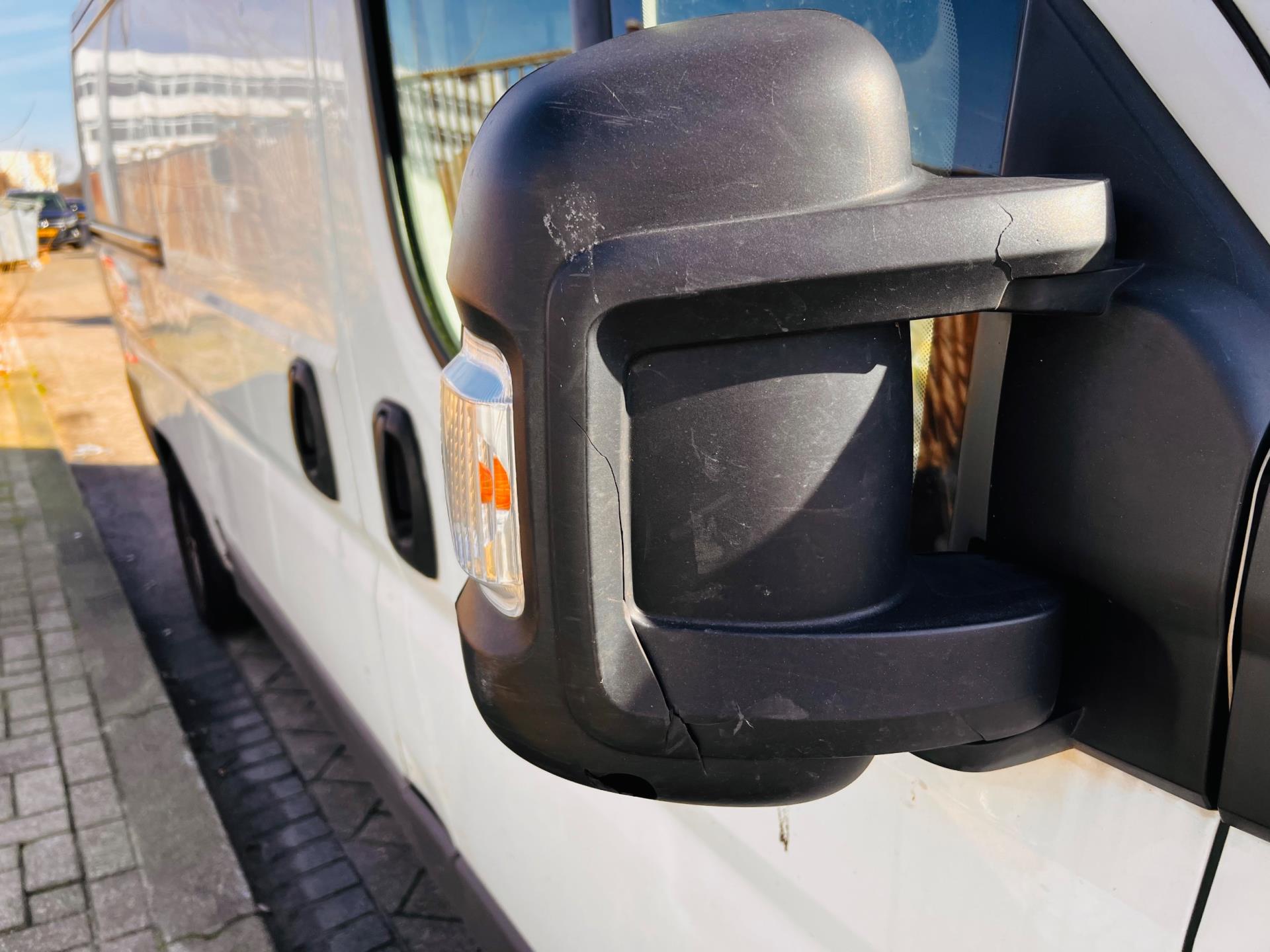 Foto van Peugeot Peugeot Boxer